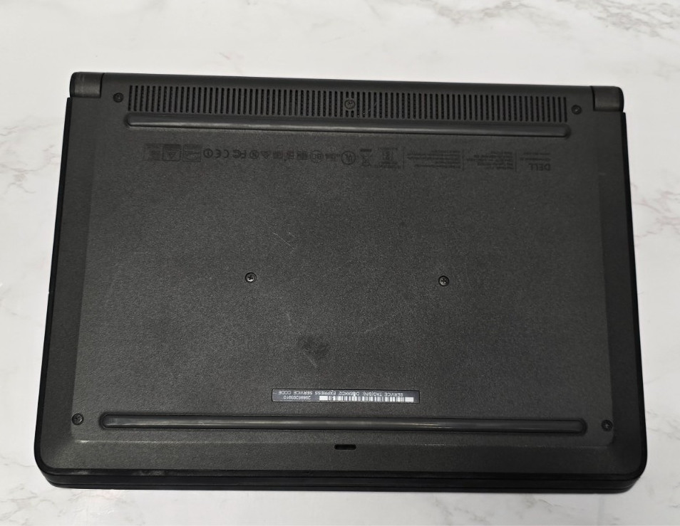 Dell Chromebook 11 P22T 11.6 inch (16GB, Intel Celeron, 2.16 GHz, 4GB) Laptop