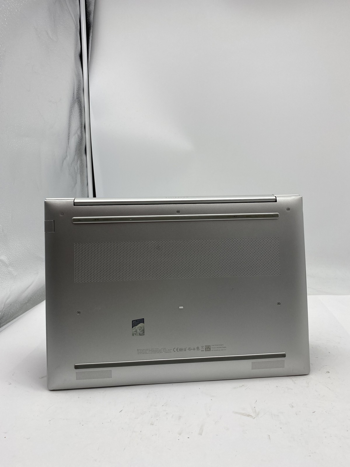 HP EliteBook 665 G11 16″ Laptop AMD RYZEN 7 PRO 7735U – No RAM No HDD