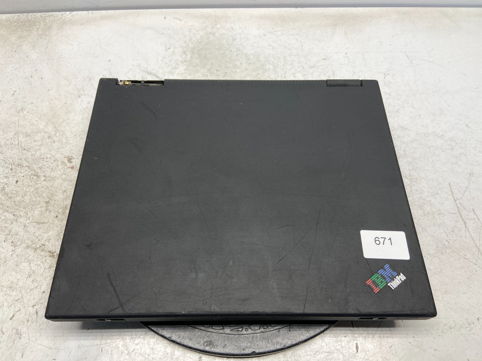 IBM ThinkPad T23 Intel Pentium III 1.13GHz 512 MB NO HDD READ