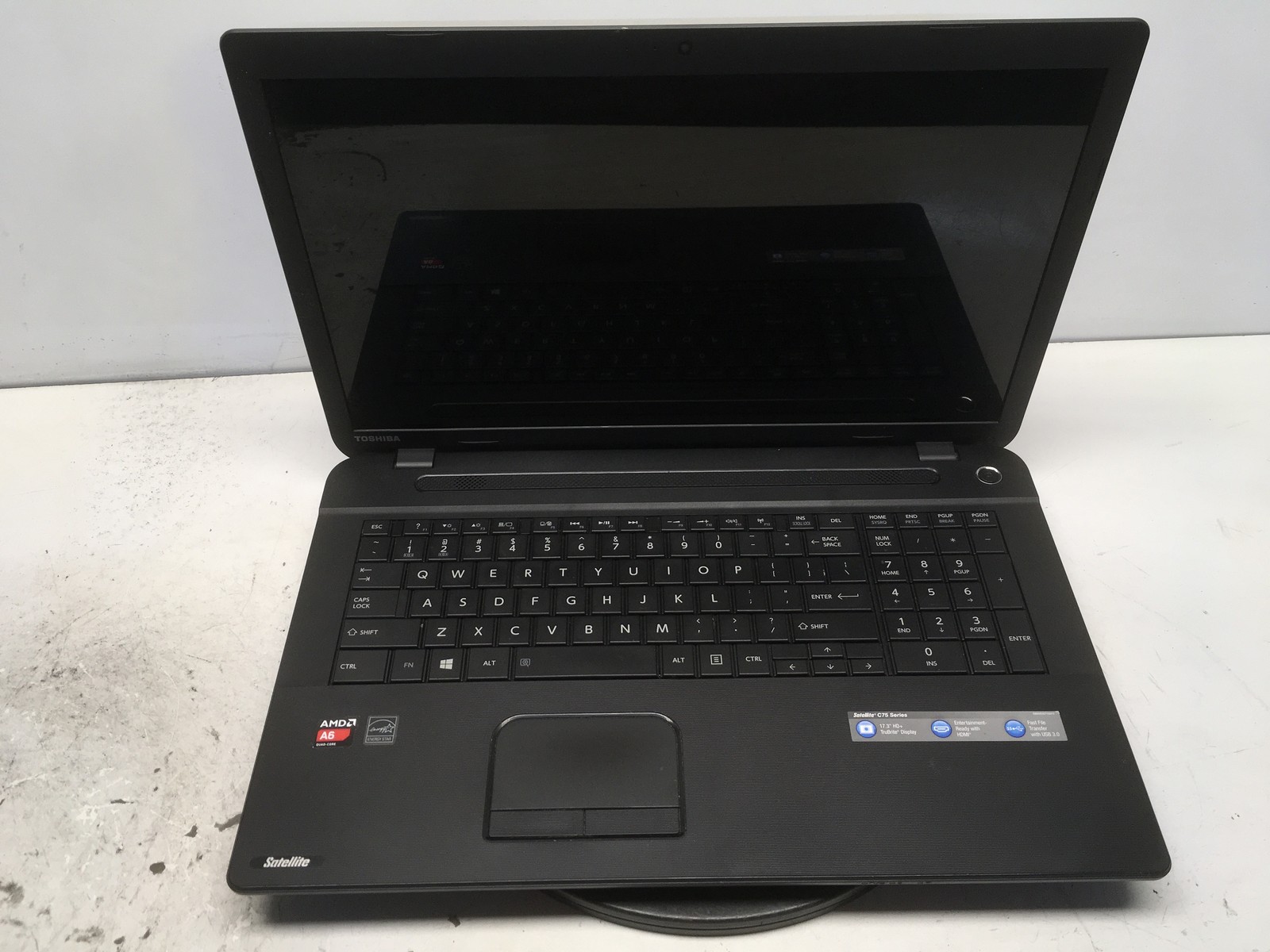 Toshiba Satellite C75D-A7102 AMD A6-5200 2GHz 4 GB NO HDD No Batt