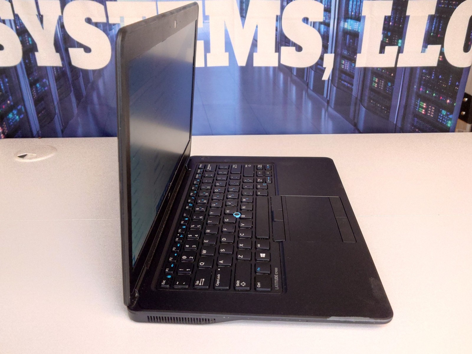 Dell Latitude E7450 14″ 256GB SSD, Intel Core i5-5300U, 2.30GHz 8GB Laptop-Black