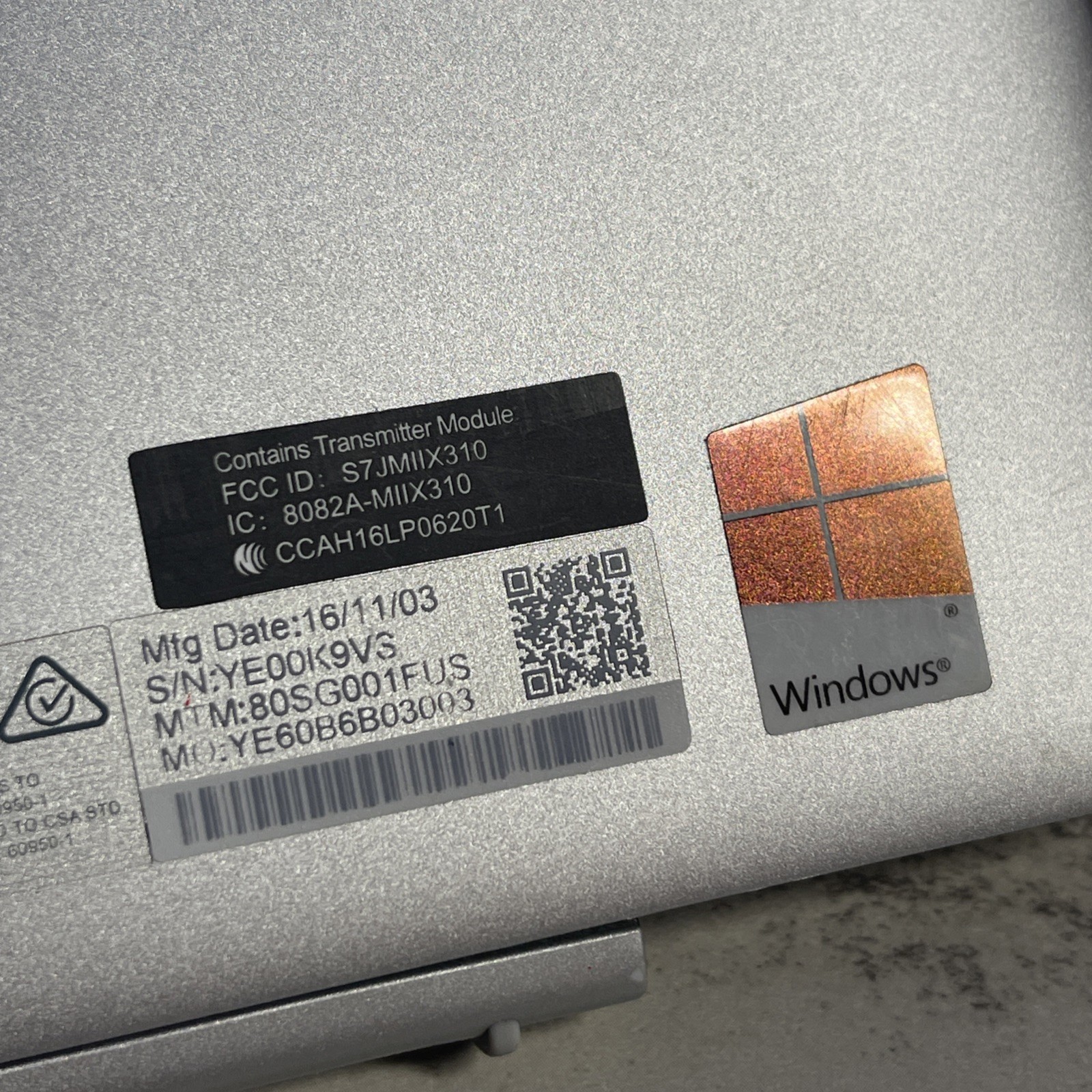Lenovo Ideapad MIIX 310-10ICR 10.1″ Tablet Not Tested