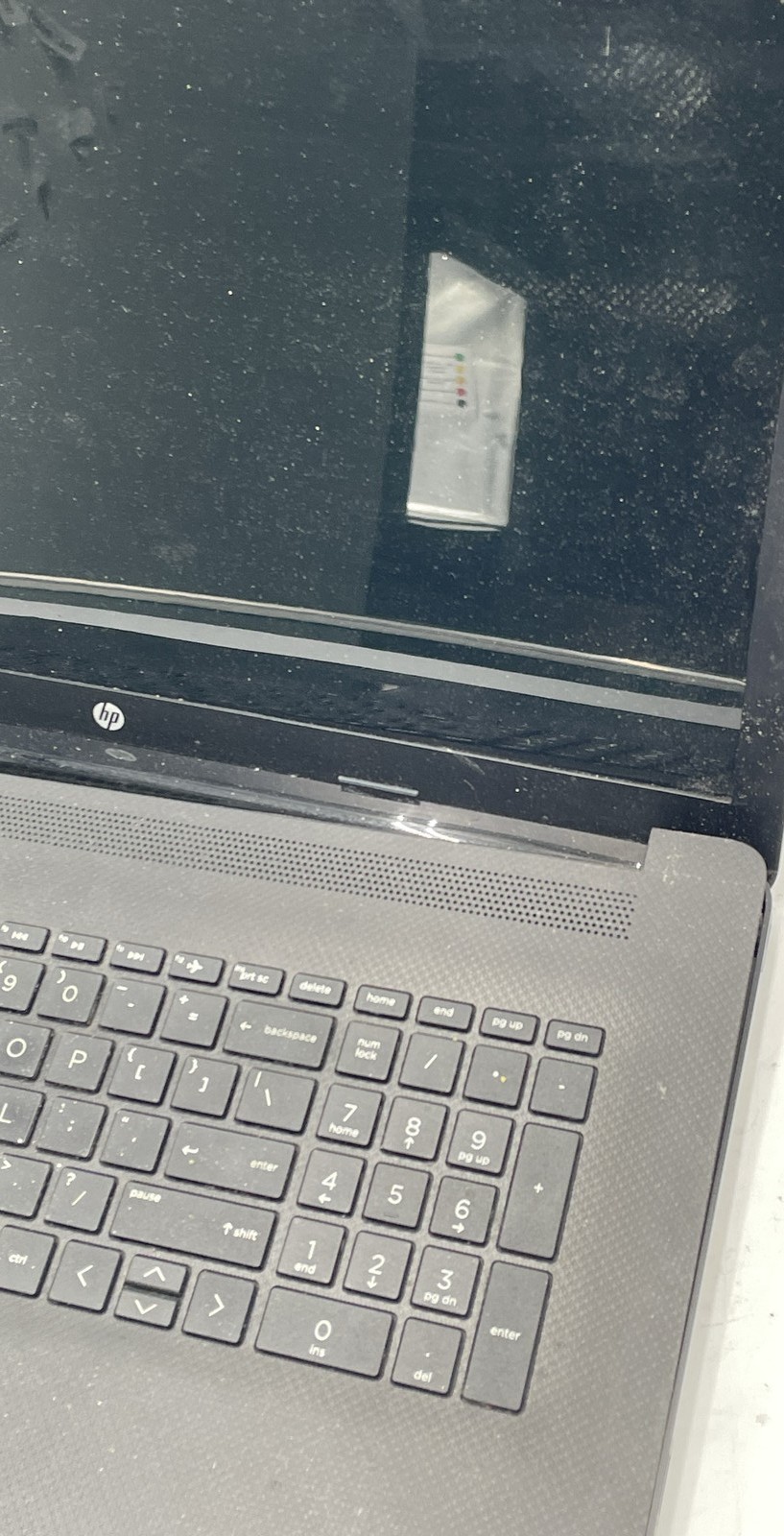 HP 17-ca3000 Series SN 5CG0523G04 17.3″ Laptop For Parts AS-IS