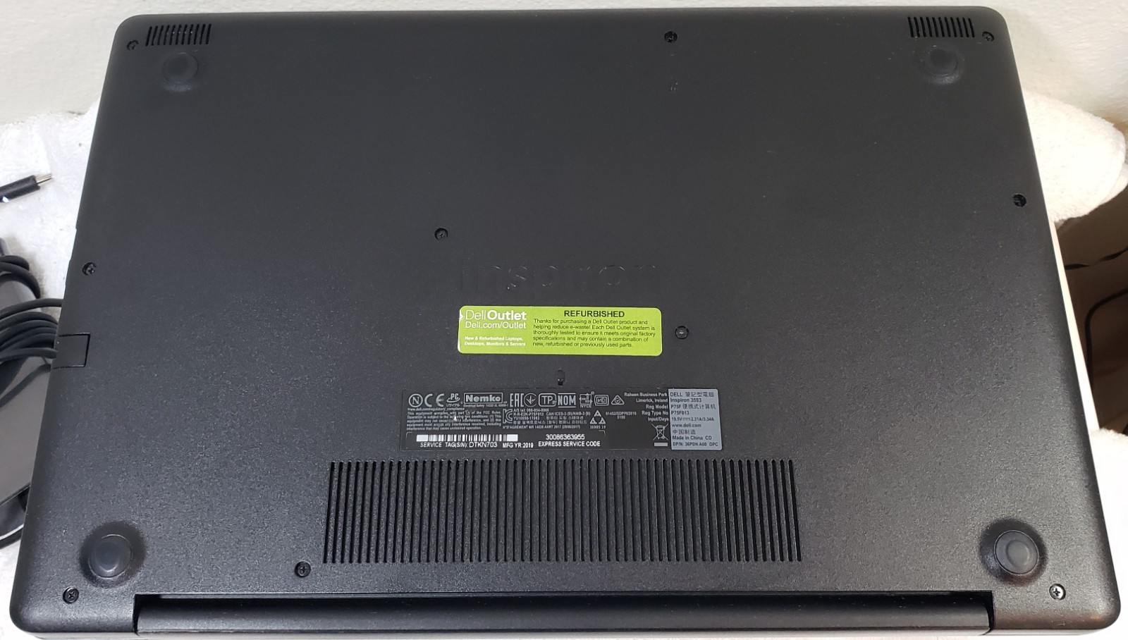 Dell Inspiron 15 3000 Series – i5-1035G1, 8Gigs, 256 SSD