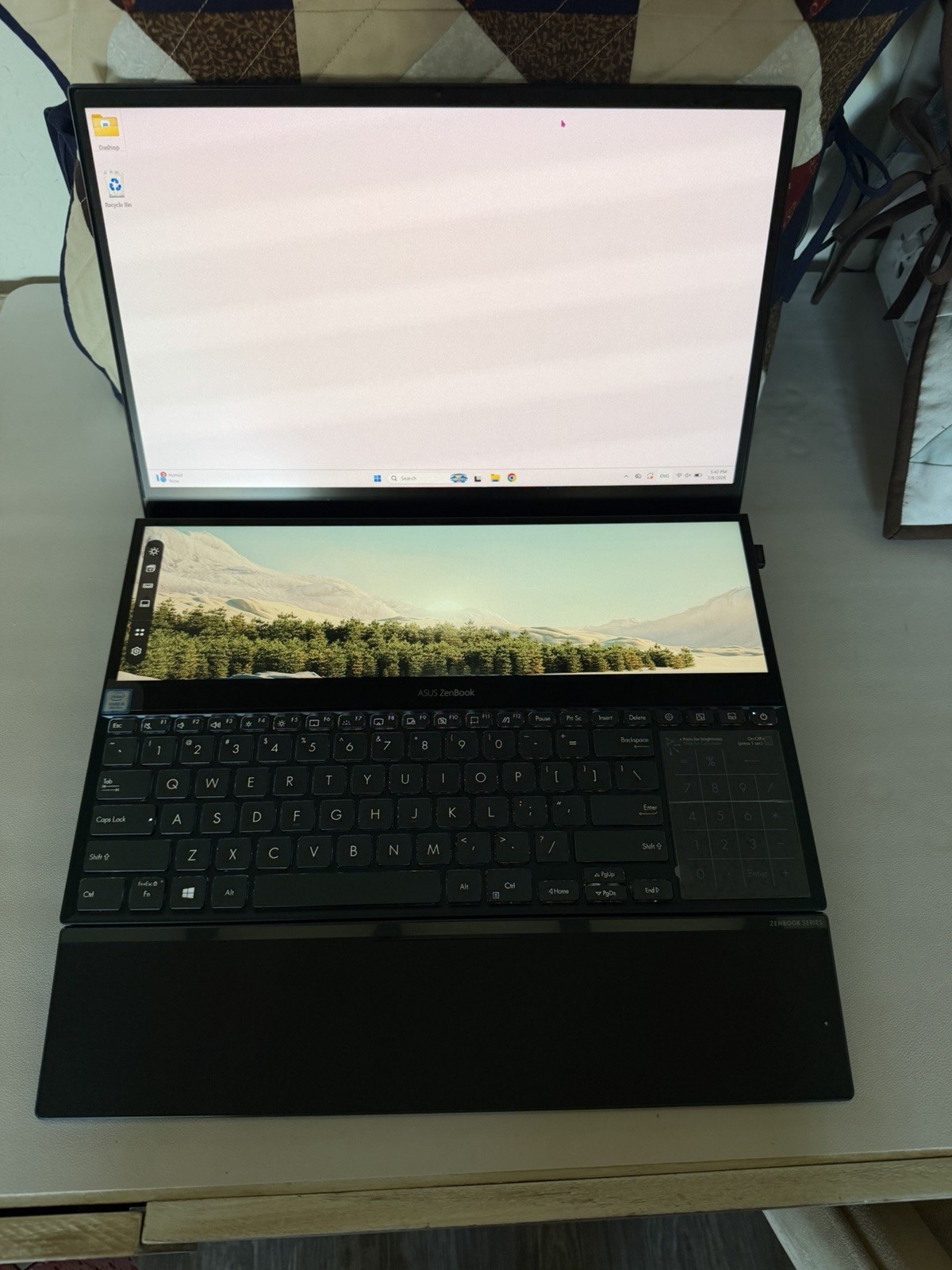 Asus Zenbook Pro Duo UX581GV 15.6” Core i9 9th Gen NVIDIA GeForce RTX, 32GB, 1TB
