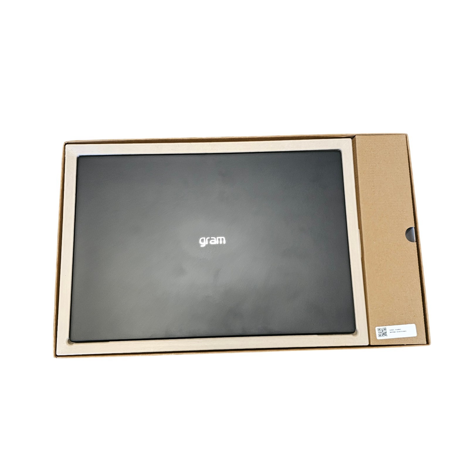 LG Gram 16 16Z90TL-H.AUB9U1 Touch Laptop Ultra 9 288V 32GB – 2TB – Open Box