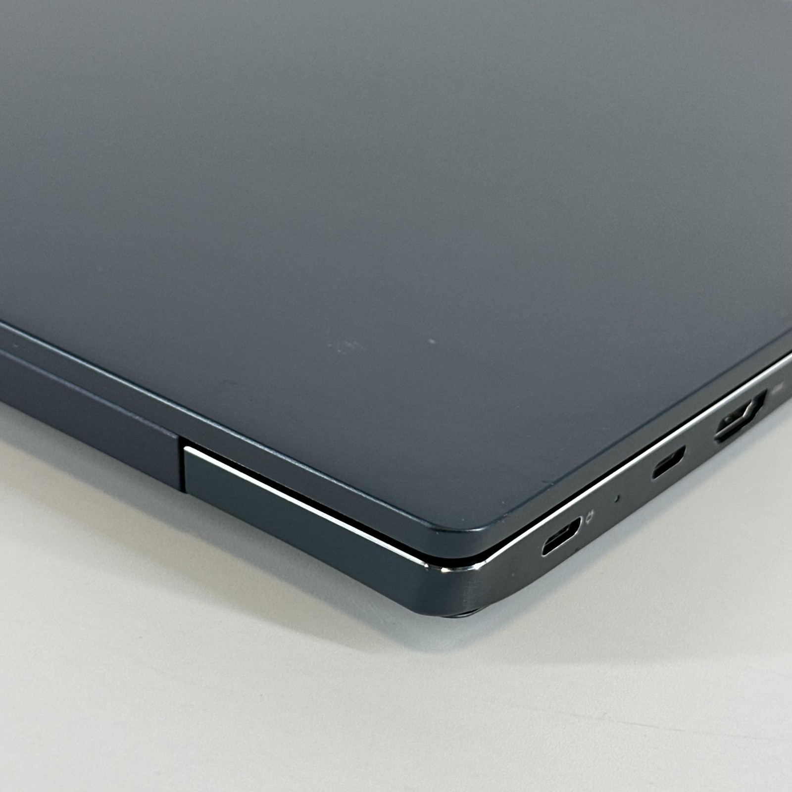 Lenovo IdeaPad 5 15.6 Blue FHD 1.7 GHz i7-1255U 12GB RAM 512GB SSD Good