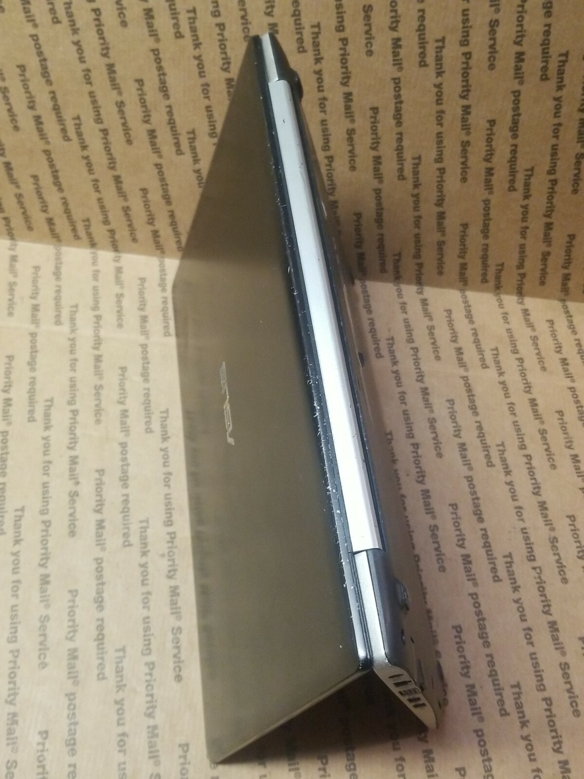 ASUS Ultrabook VivoBook S400CA-UH51T Intel Core i5 3rd Gen 3317U 8GB UNTESTED