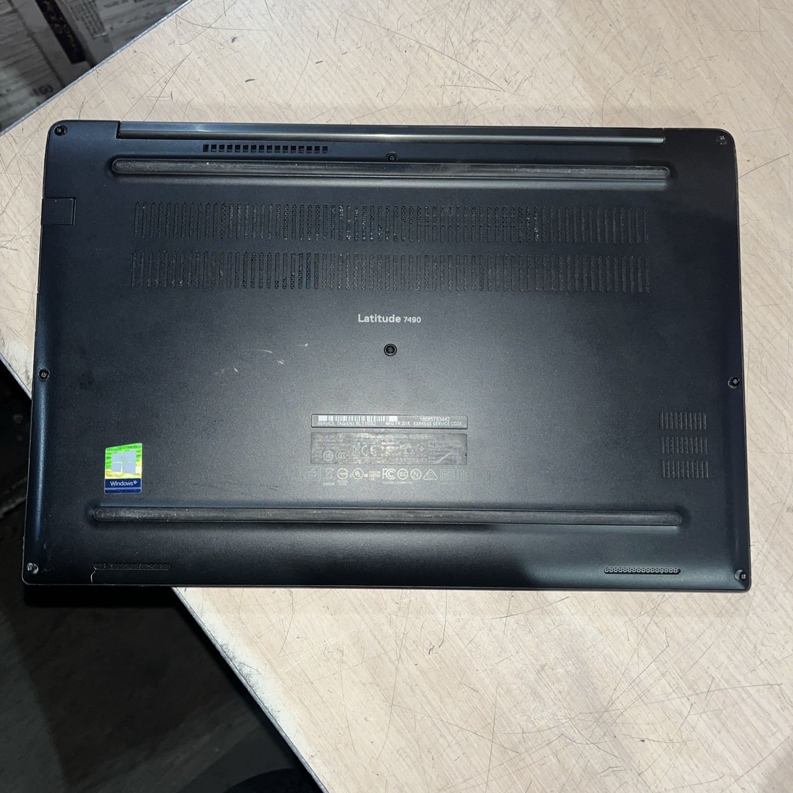 DELL LATITUDE 7490 INTEL CORE I5-8350U 1.70GHZ 8GB RAM NO HD