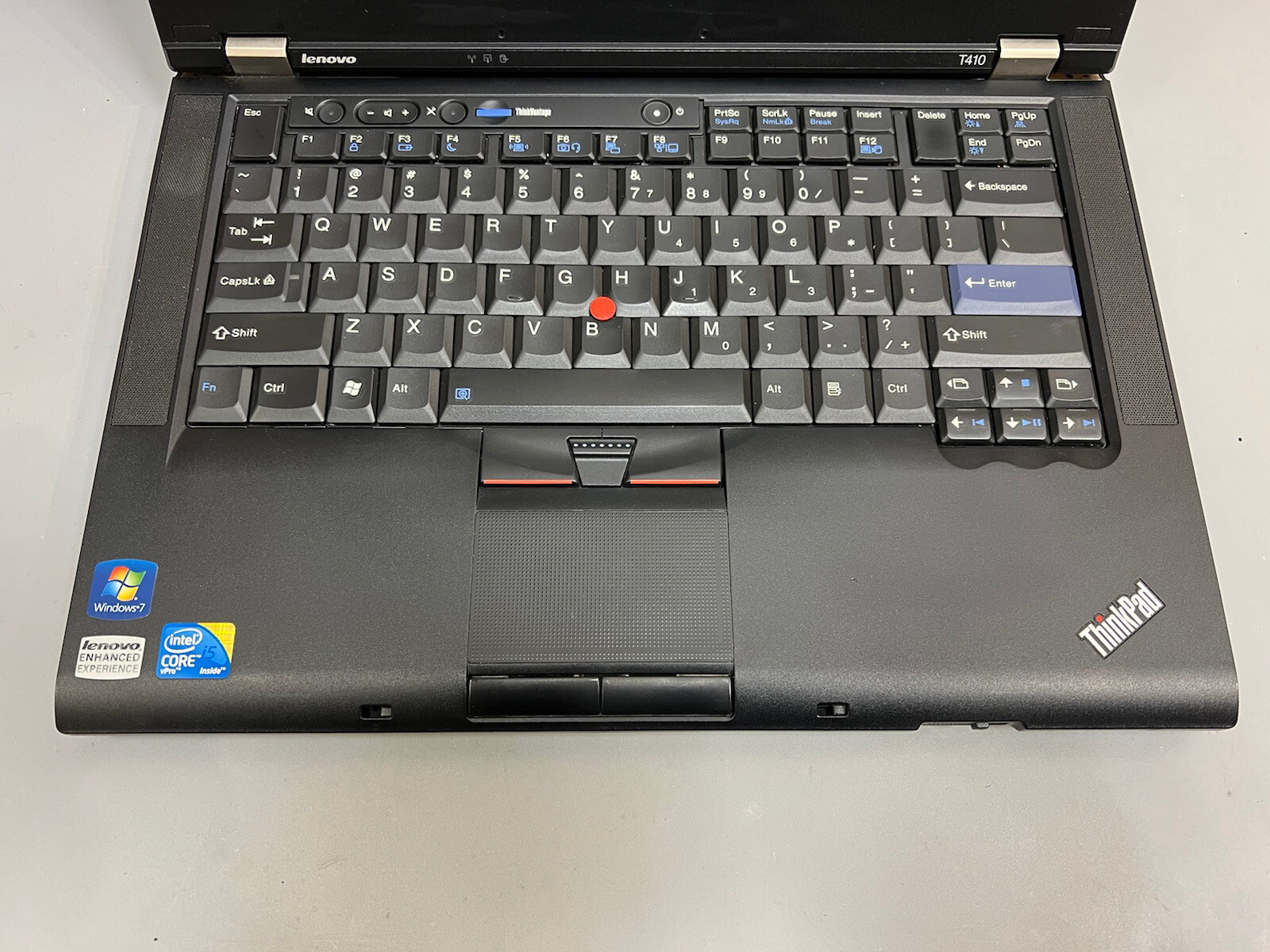 Lenovo thinkpad T410 Core i5 M 520 2.40GHz 4GB RAM 320GB HDD WEBCAM