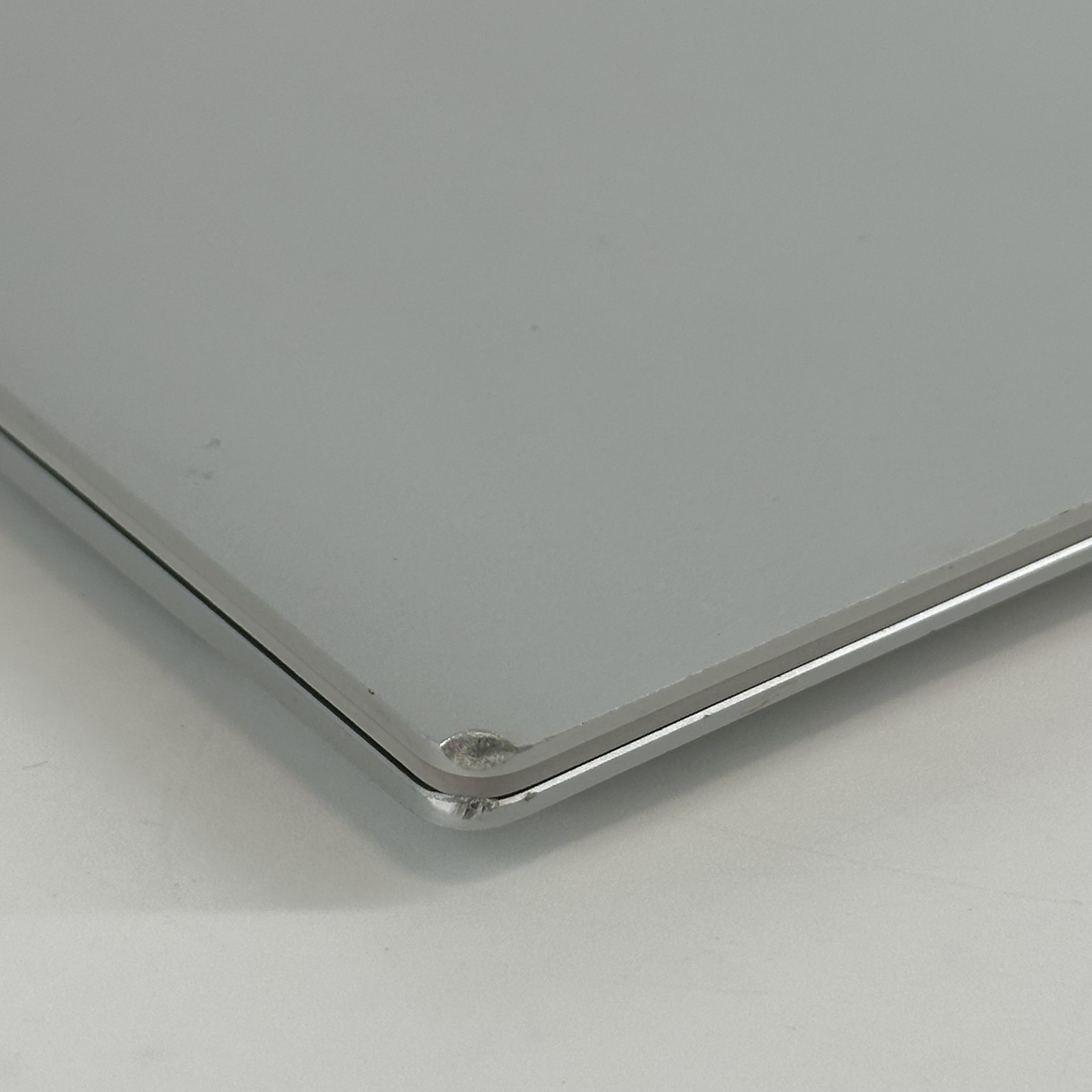 Dell XPS 13 Plus 9320 2022 Silver UHD+ TOUCH 2.1GHz i7-1260P 16GB 512GB SSD Good