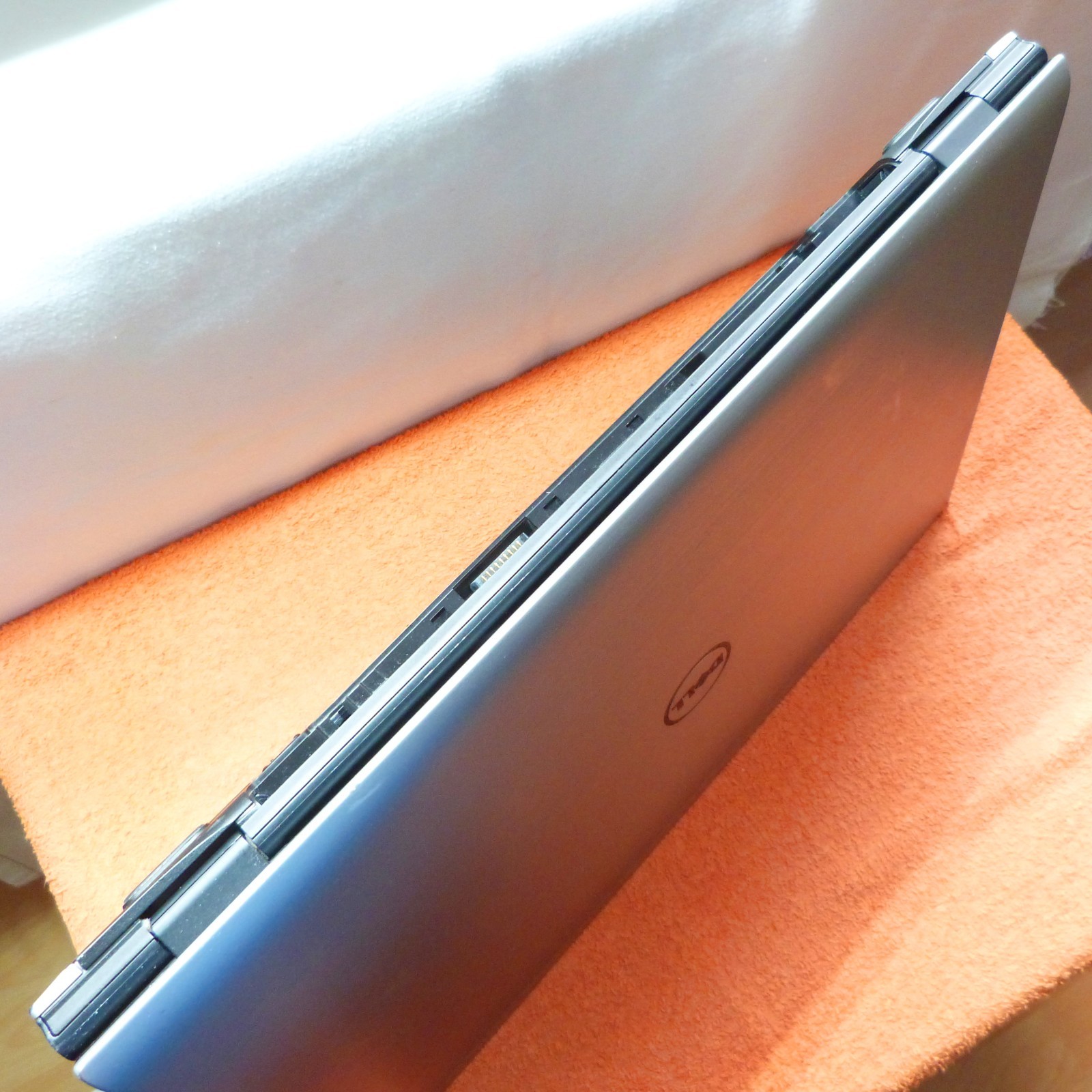 Dell 5748 METAL 17″ PREMIUM l SSD Windows 11 TURBO i7 MaxxAudio PROSound