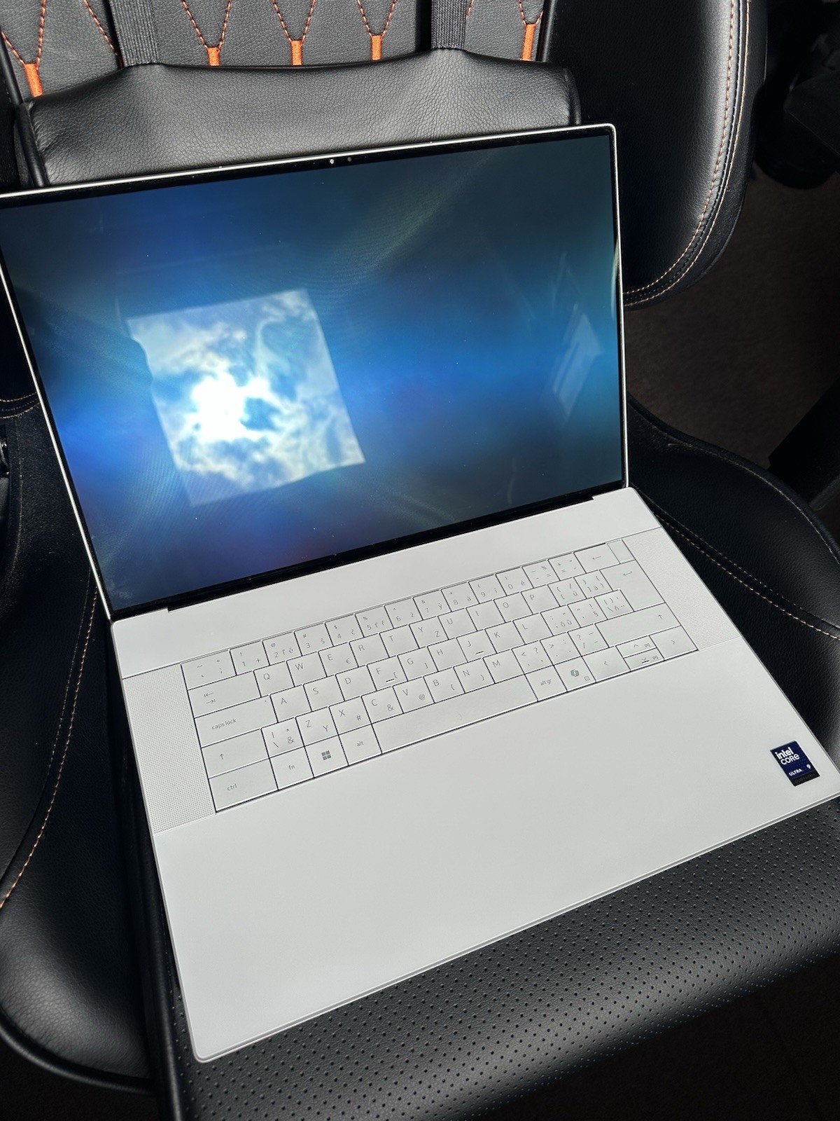 Dell XPS (Premium) 16