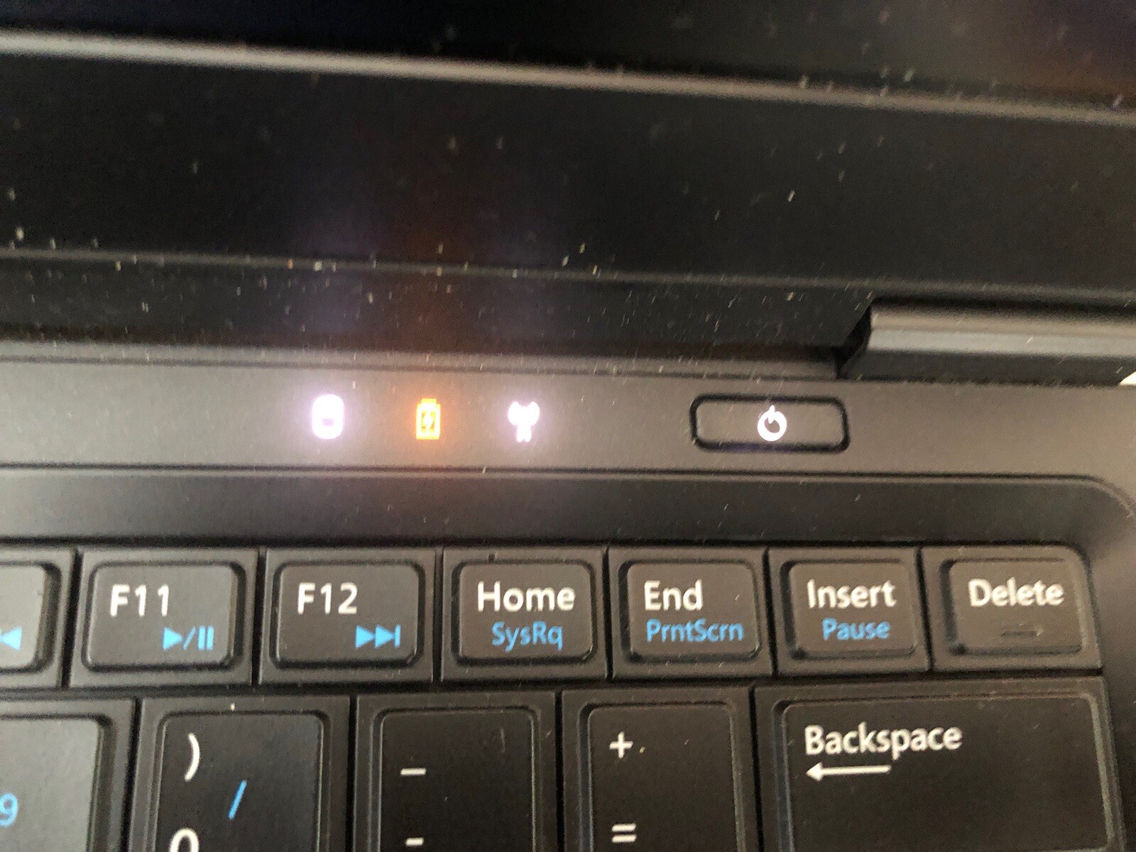 Dell Latitude E7440 Intel Core i5-2520 4GB RAM 128GB SSD Windows 7 Pro