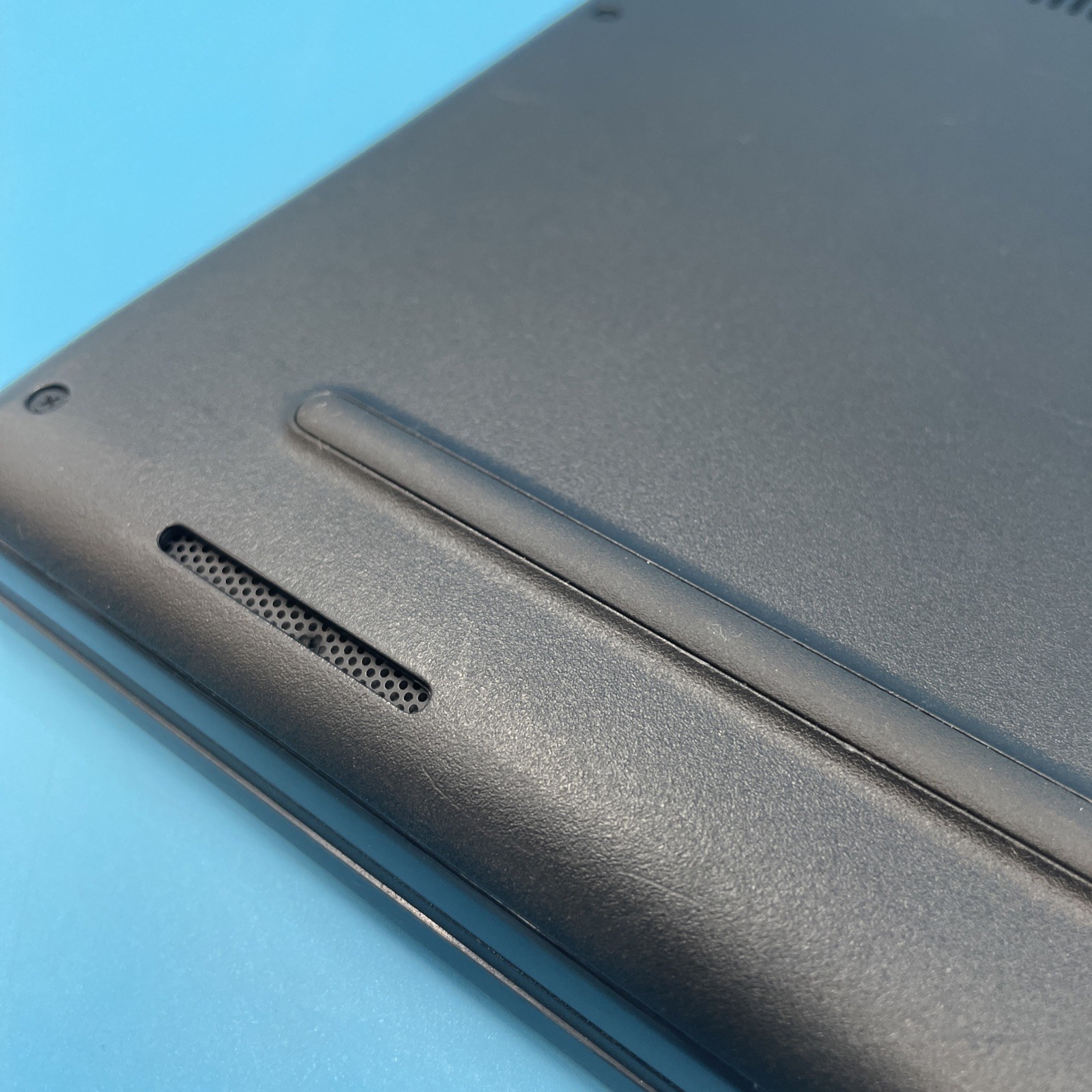 Dell Latitude 3420 | i5-1135G7 | 8GB RAM | 256GB SSD | WIN 11 PRO | 75% BATT