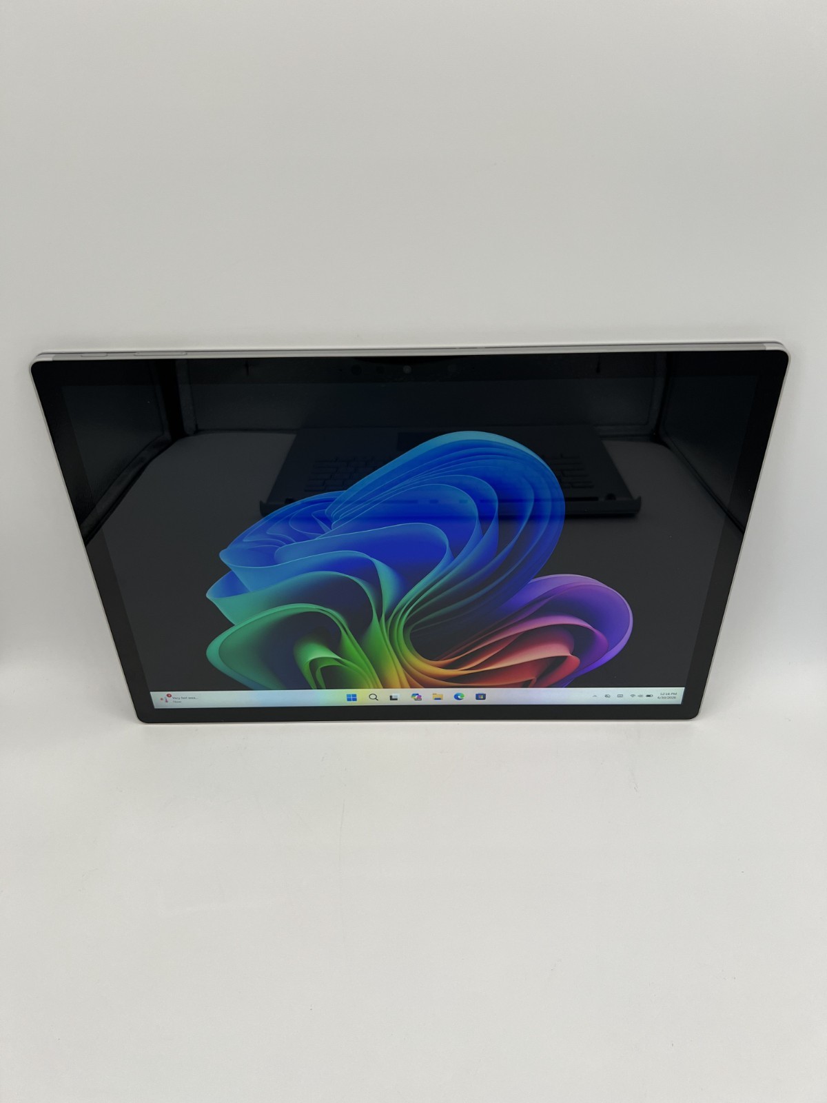Microsoft Surface Book 3 15″ GTX 1660 Ti i7-1065G7 16GB 256GB SSD Windows 11 Pro