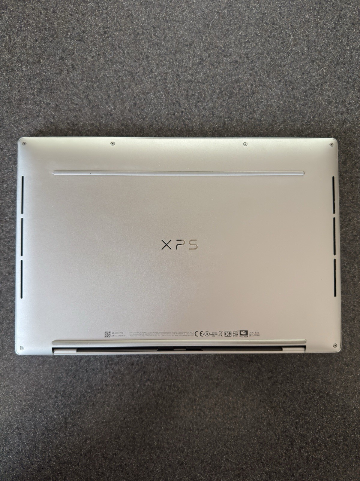 Dell XPS 13 Plus 9320 2017 i7 2.2GHz m16GB RAM 512GB SSD OLED TOUCH Silver