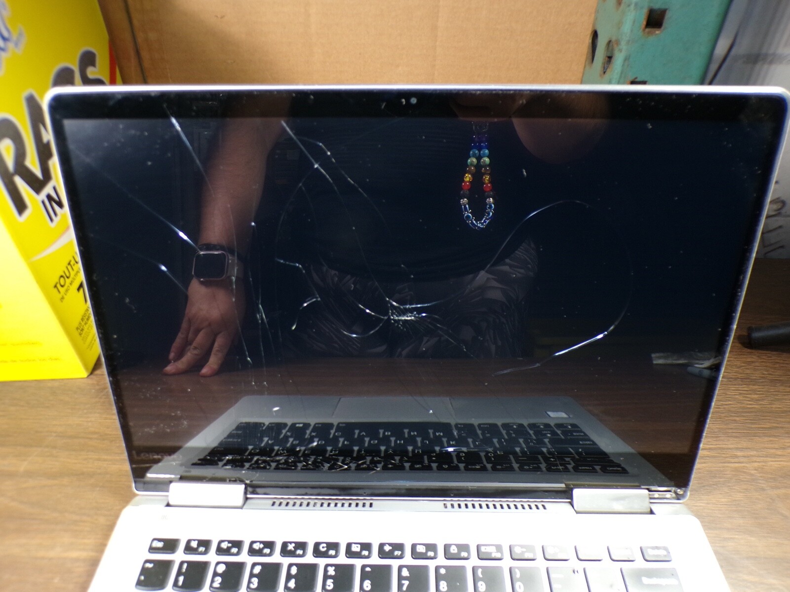 LENOVO YOGA 710-141KB INTEL CORE i5 7TH GEN **NO RAM