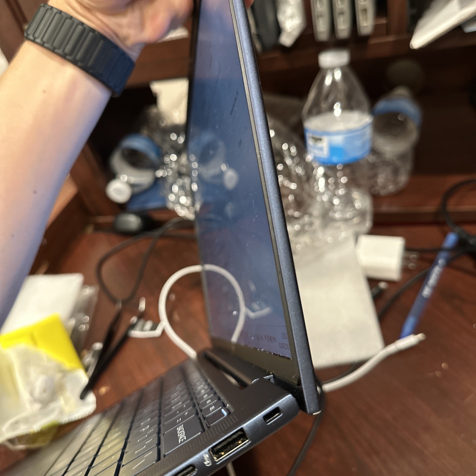 HP EliteBook X G1i 14″ Notebook Next Gen AI PC Intel Ultra 7 258V 4.8 GHz : Inte