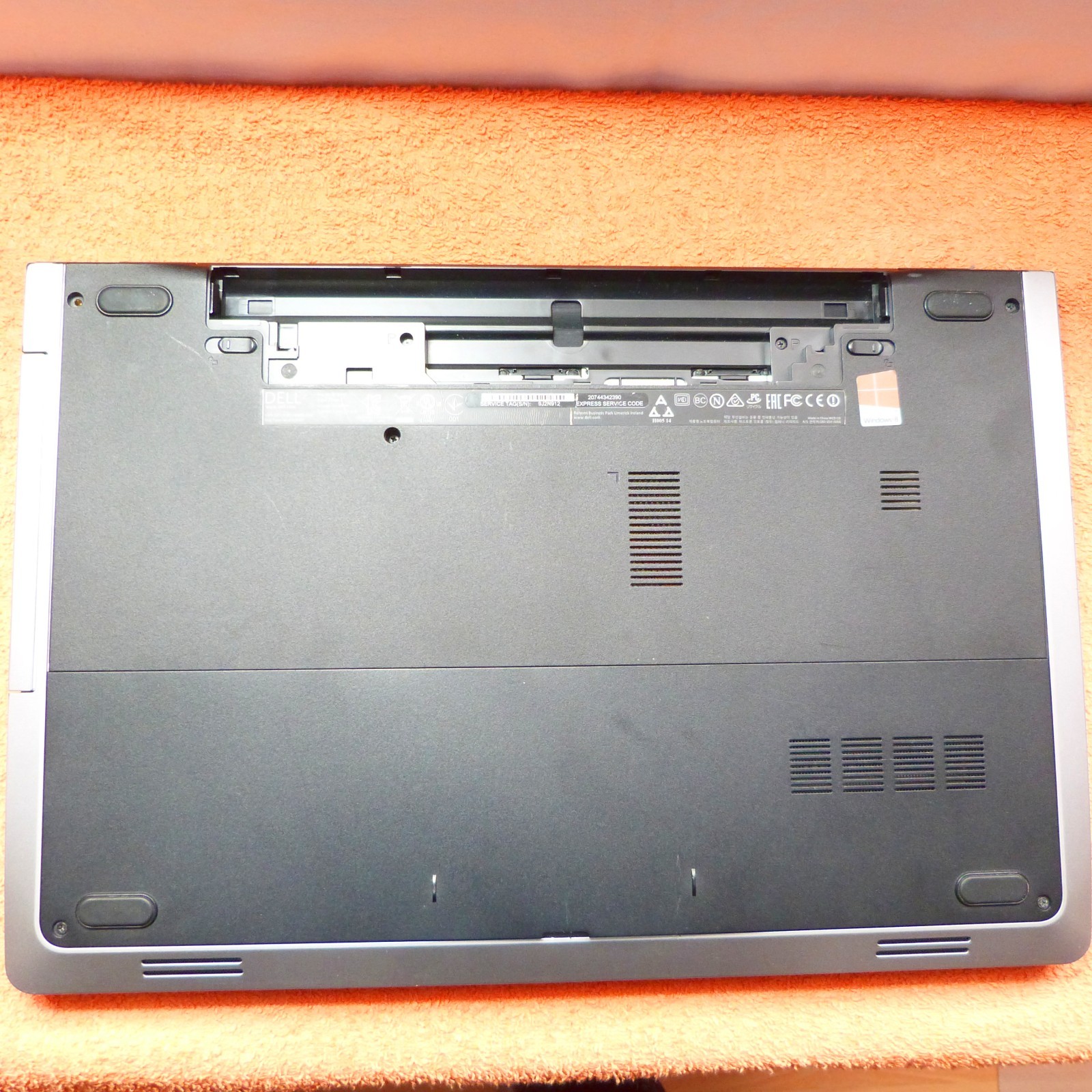Dell 5748 METAL 17″ PREMIUM l SSD Windows 11 TURBO i7 MaxxAudio PROSound