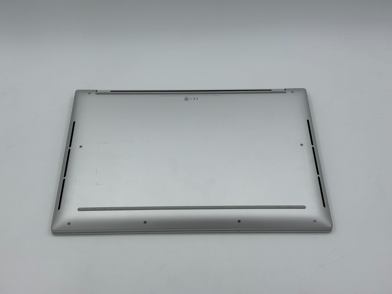 Dell Premium 14.5″ 3.2K OLED Touch Laptop Intel Ultra 7 255H 32GB 1TB SSD