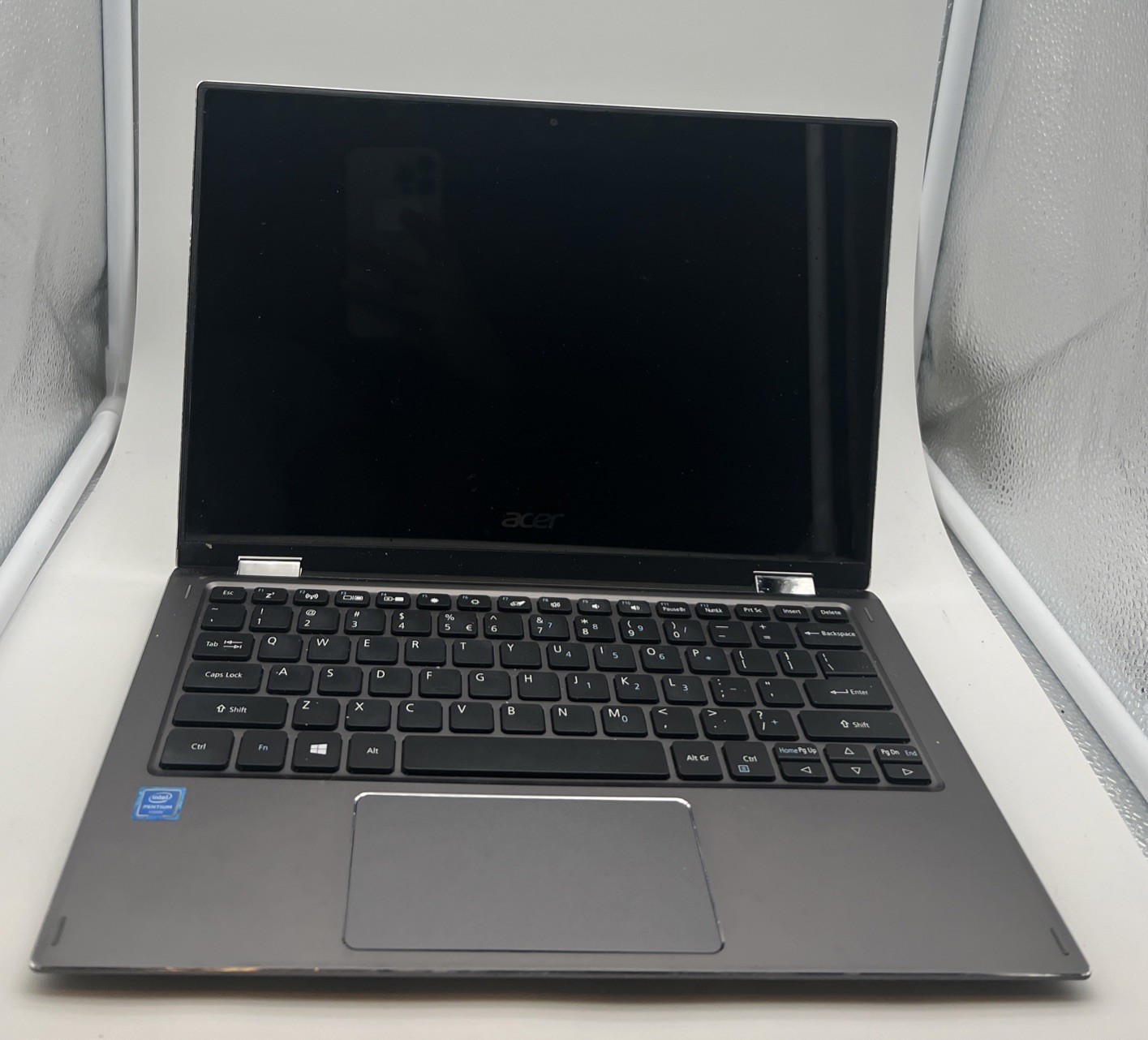 Acer SP111-32N-P6CV Spin 1 11.6″ FHD Pentium N4200 1.1GHz 4.0GB DDR3 NO SSD