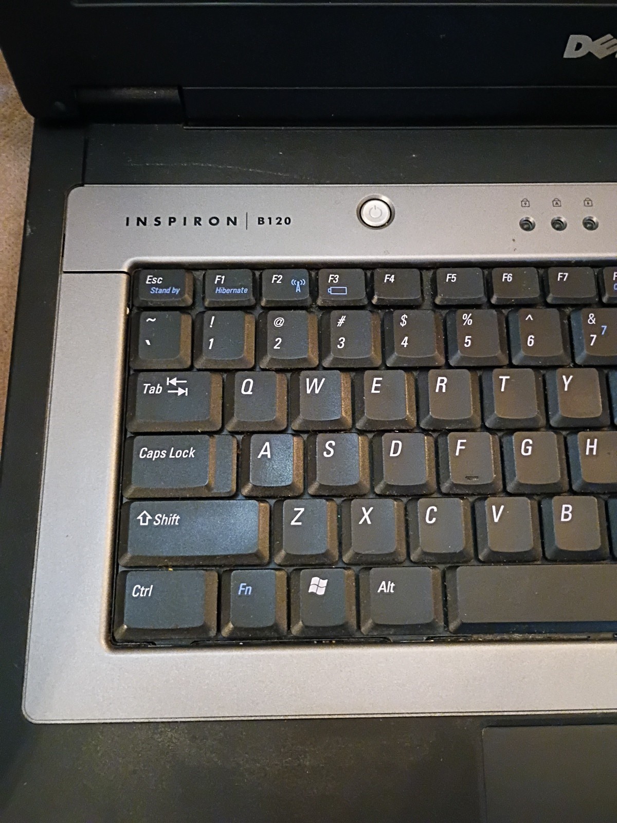 Dell Inspiron B120 Laptop Model PP21L Windows XP Home Untested No Power Cord