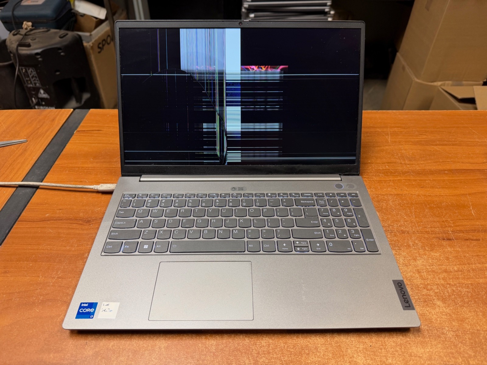ThinkBook 15 G2 ITL 15.6″ – Intel i7-1165G7 2.8GHz 8GB No HDD *Cracked Display*