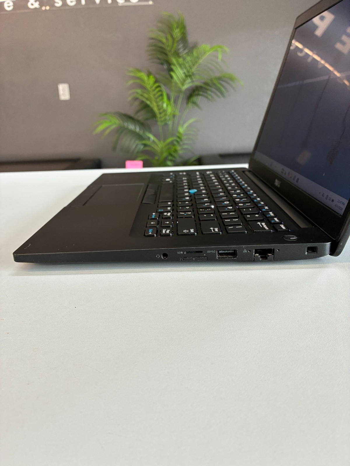 Dell Latitude 7480: Screen 14″ / i7-7600U / RAM 16Gb / SSD 500Gb / Win 11