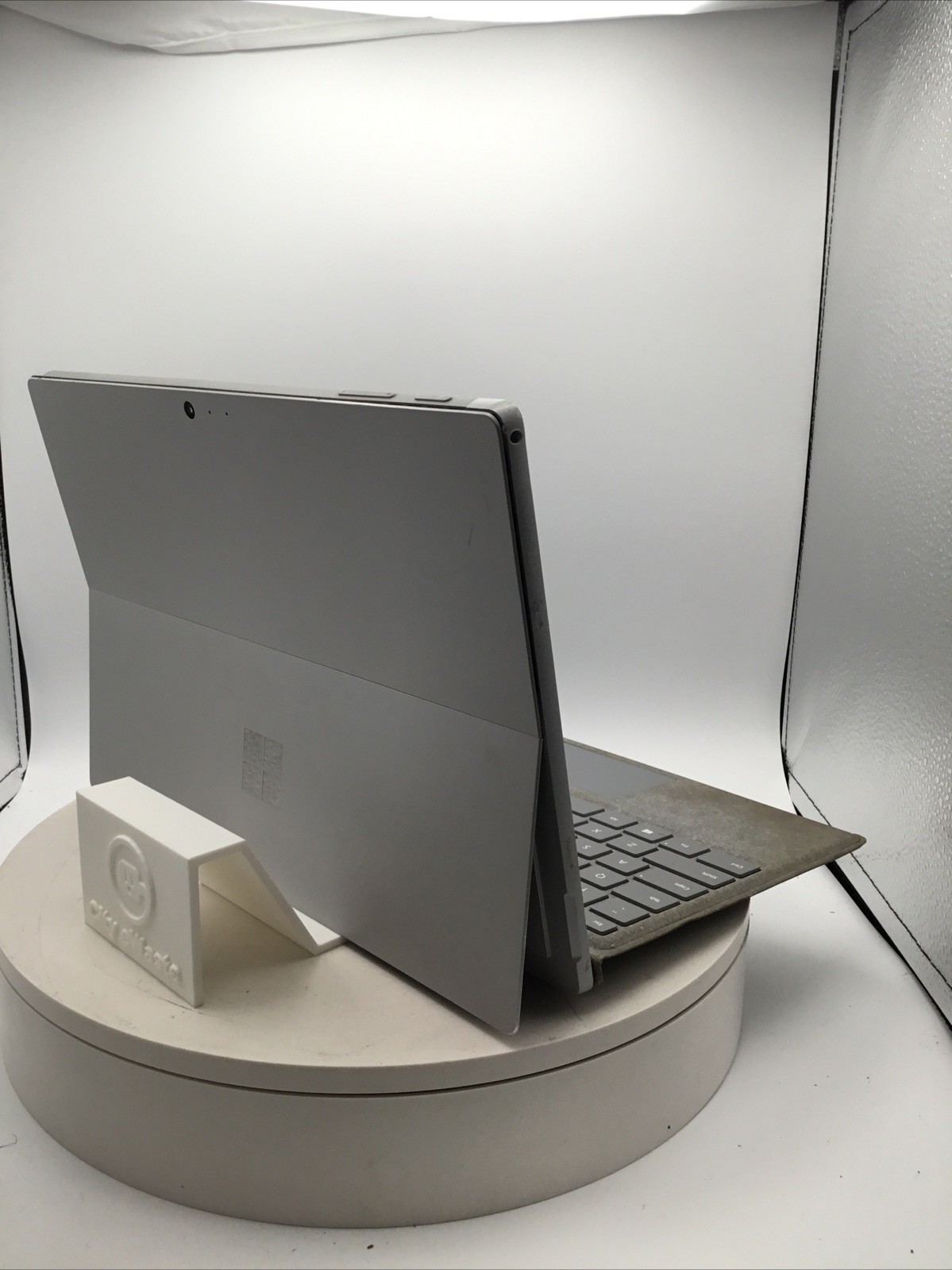 Microsoft Surface Pro 12.3″ 1796 Laptop i5-7300U 8GB RAM 128GB SSD W11Pro Used
