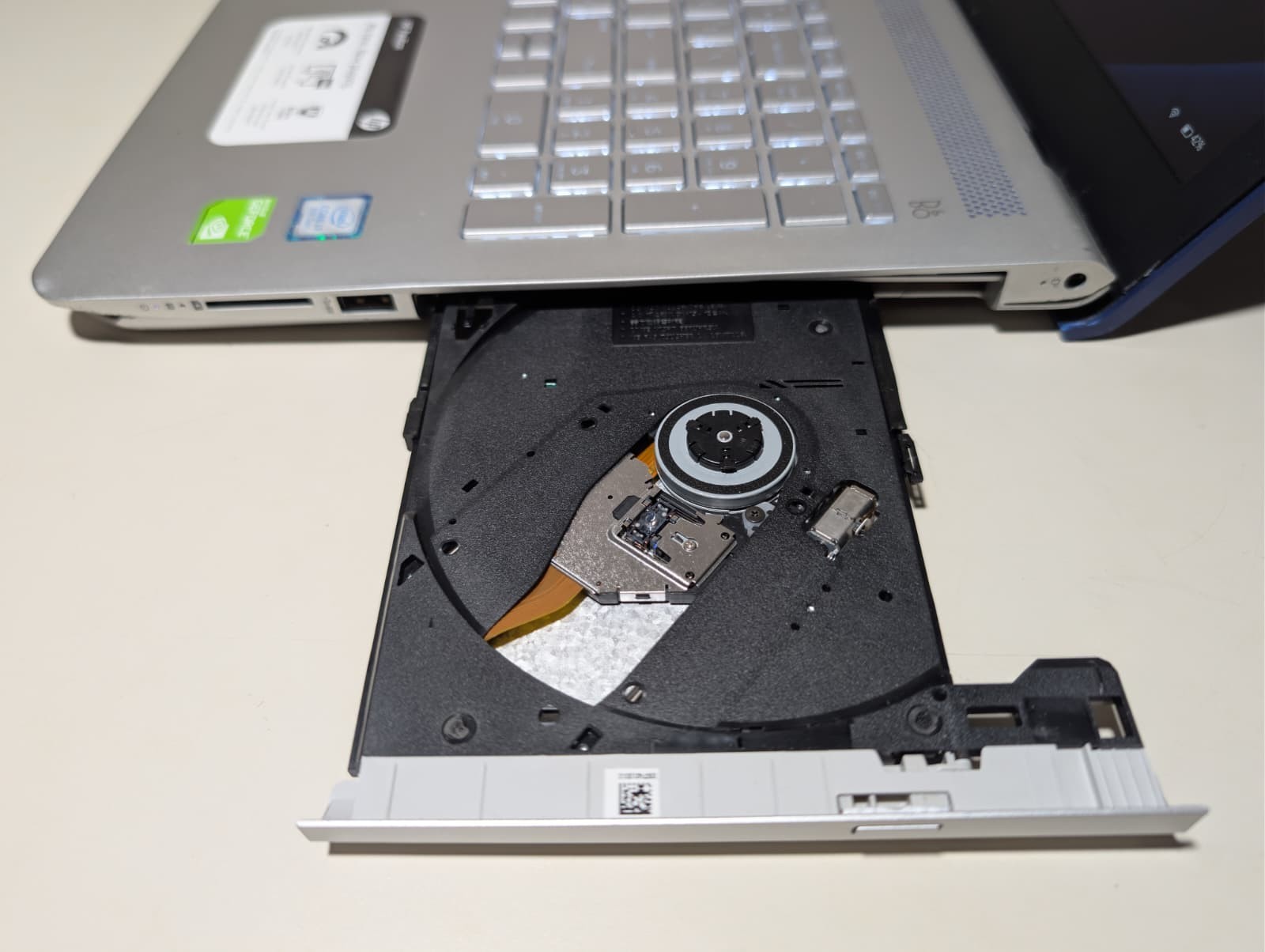 Read! HP Pavilion 15-CC1 Touchscreen | i7-8th Gen 8GB RAM 128GB SSD | NVIDIA