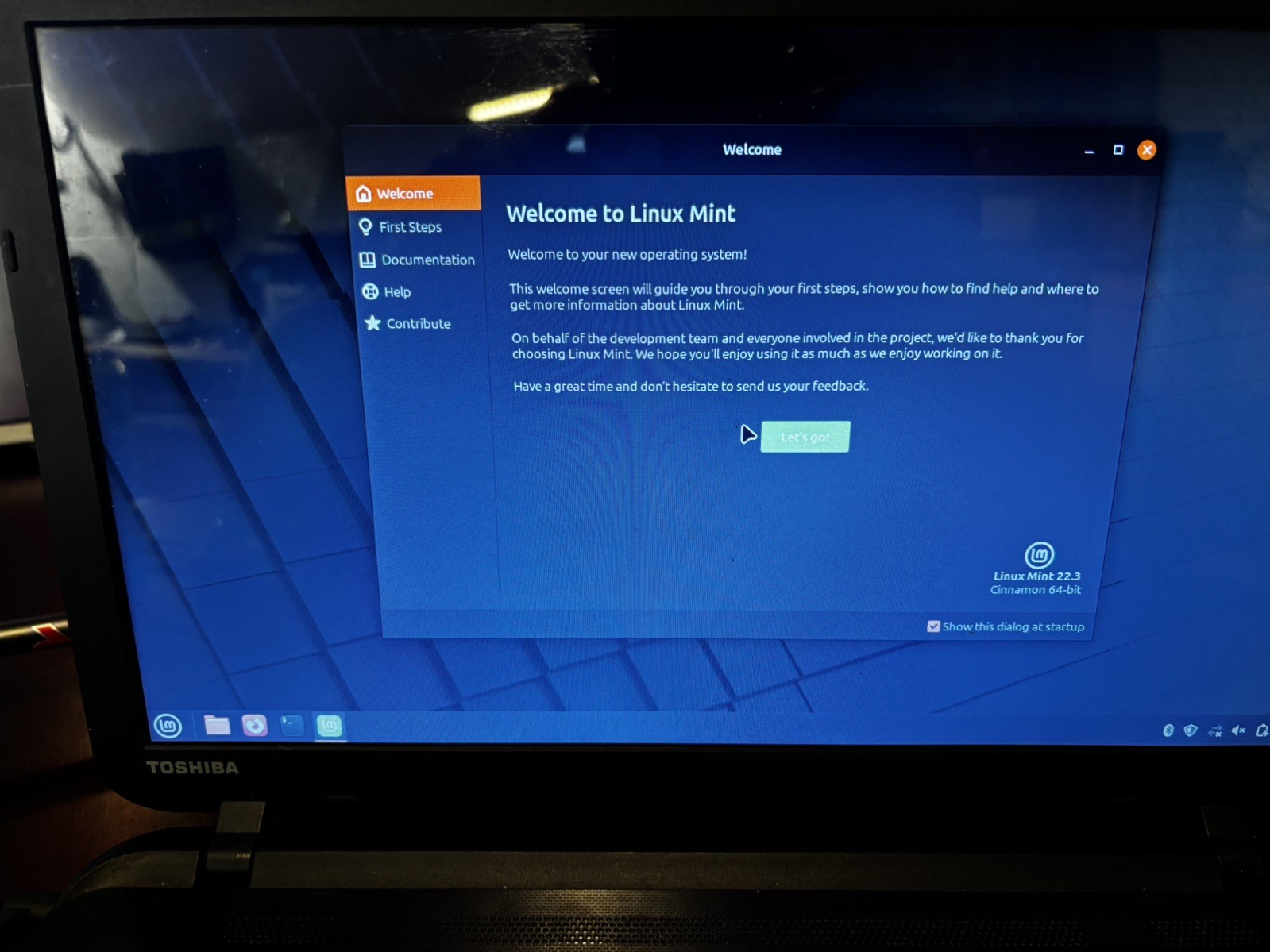 Toshiba Satellite C55-B5299 15.6″ Laptop Celeron 8GB RAM 1TB HDD Linux Mint