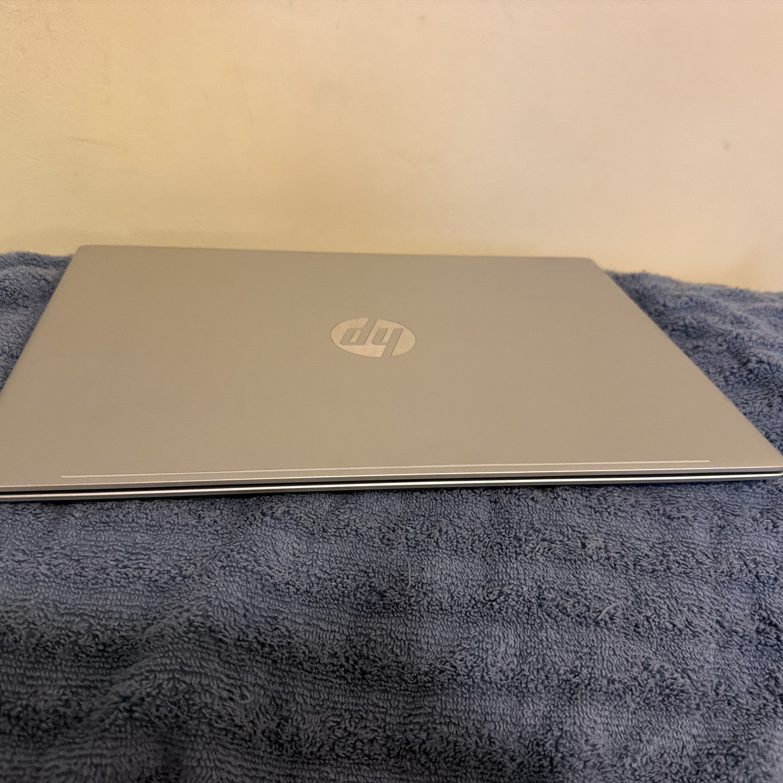 HP Omnibook 5 16 inch Windows Laptop AMD Ryzen 5-8540U AI PC 8GB RAM 512GB SSD