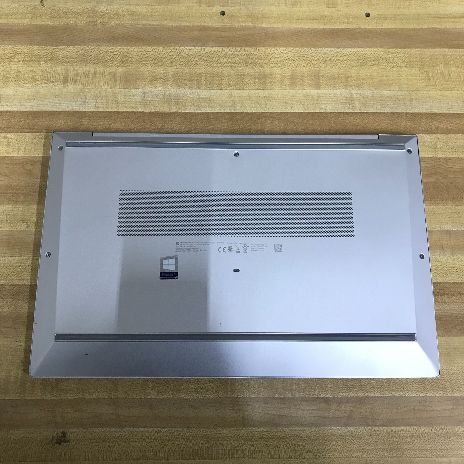 HP EliteBook 850 G7 14″ i5-10210U 1.60GHz 32GB Ram 512GB SSD (Windows 11 Pro)