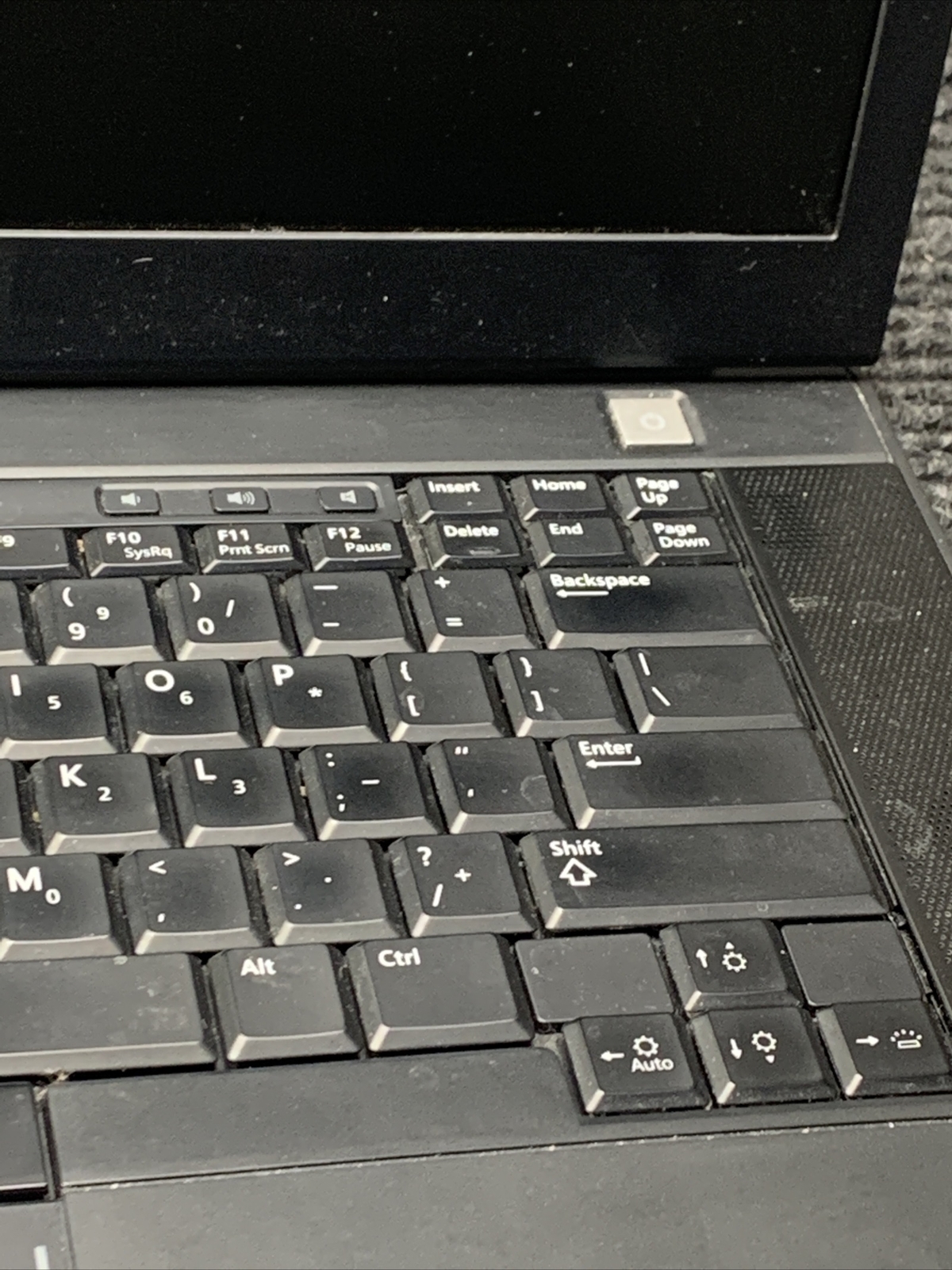 Dell Latitude E6500 Laptop, Core 2 Duo 2.26GHz P8400 – 4GB RAM, 80GB HDD *READ*
