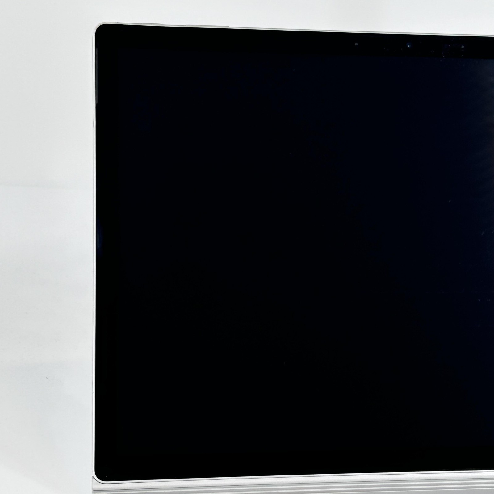 Microsoft Surface Book 2 15 TOUCH i7-8650U 1.90GHz 16GB 512GB SSD -BAD BATTERY