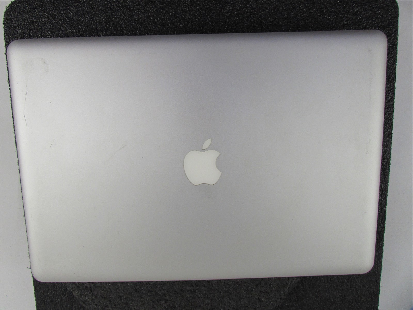 APPLE MACBOOK PRO A1286 CORE I5-520M NO HDD 4GB RAM NVIDIA GT 330M NO O.S/BATT
