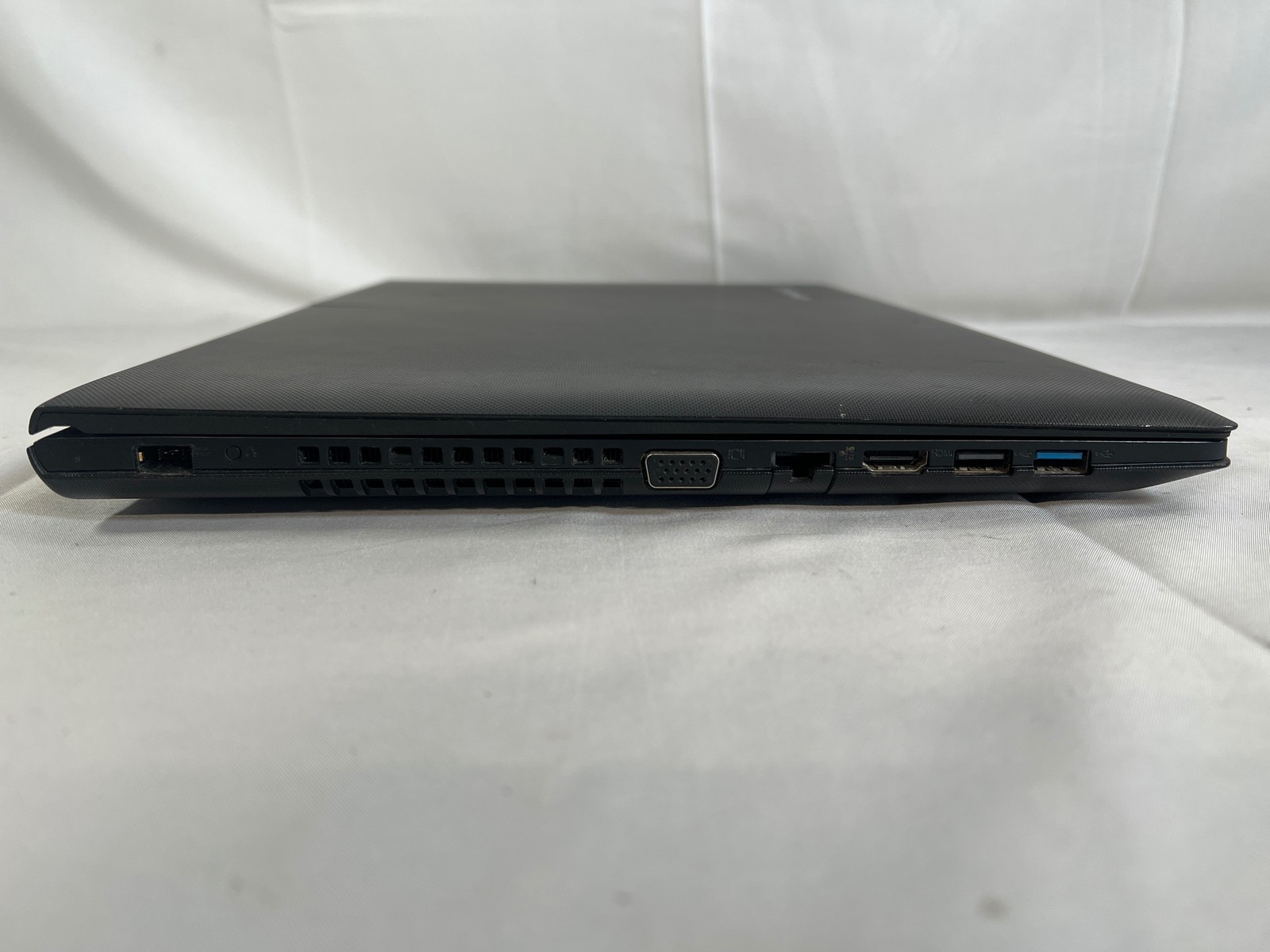 Lenovo G50-45 AMD A8-6410 No Ram No Drive No POST, but responds to power 15.6″