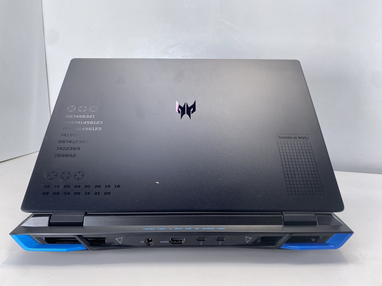 Acer Laptop Predator PHN16-7176H5 16″ Intel Core i7-13650HX 512GB RTX 4060