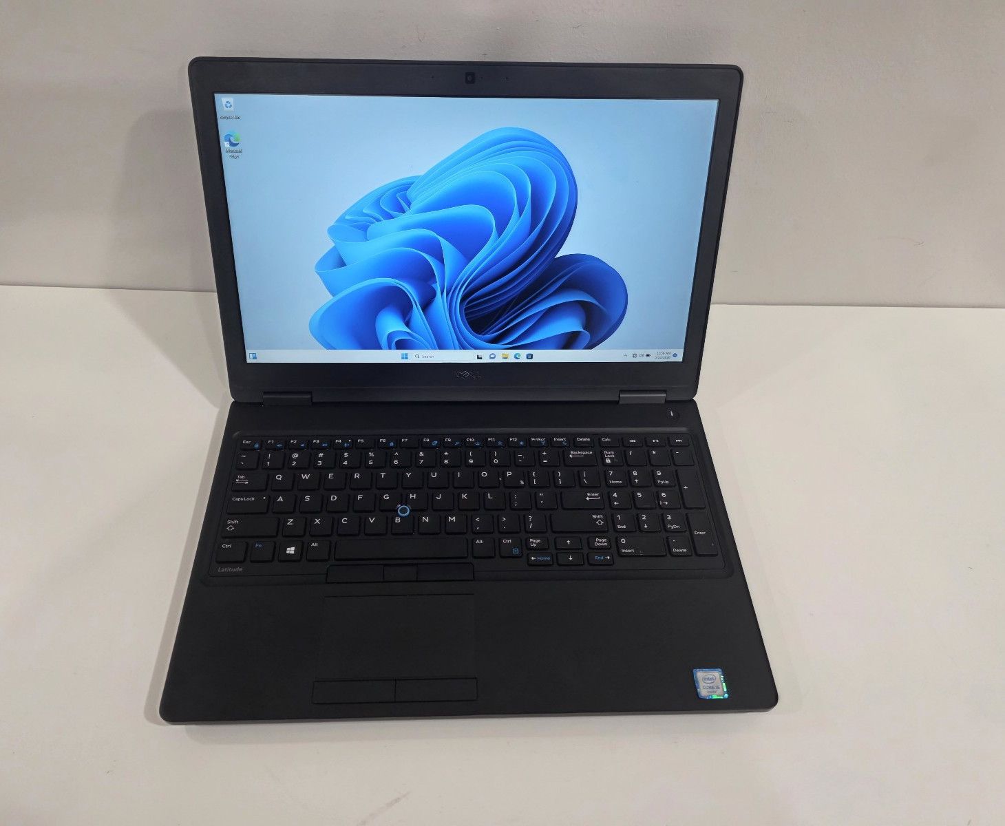 Dell Latitude 5580 i5-6440HQ 8GB 128GB SSD FHD Webcam Windows 11 Laptop