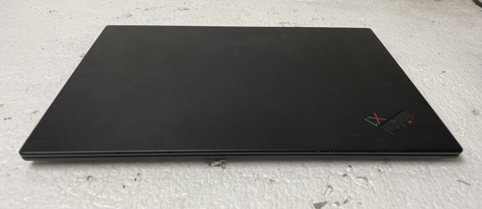 Lenovo X1 Carbon 8th Gen Core i7-10610U @1.80GHz 16GB RAM NO SSD For Parts