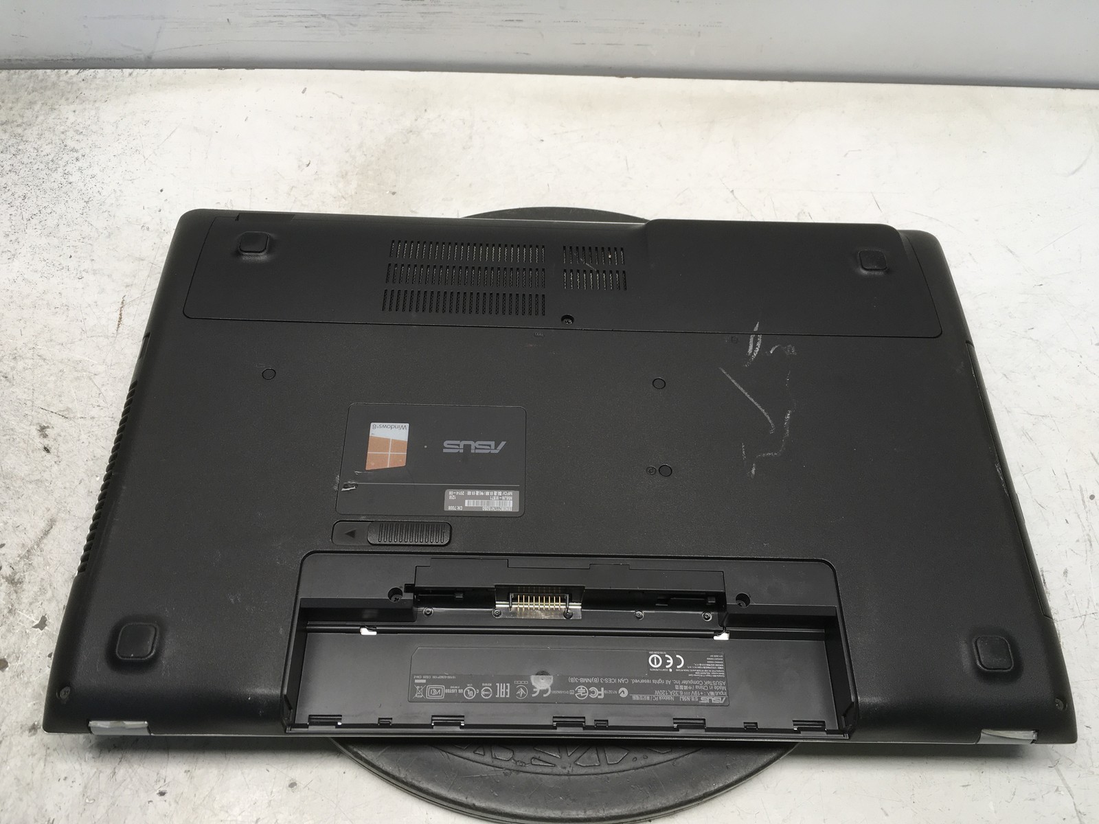 Asus N56JN-MB71 Intel Core i7-4700HQ 2.4GHz No RAM/HDD/ Batt NVIDIA GeForce 840M