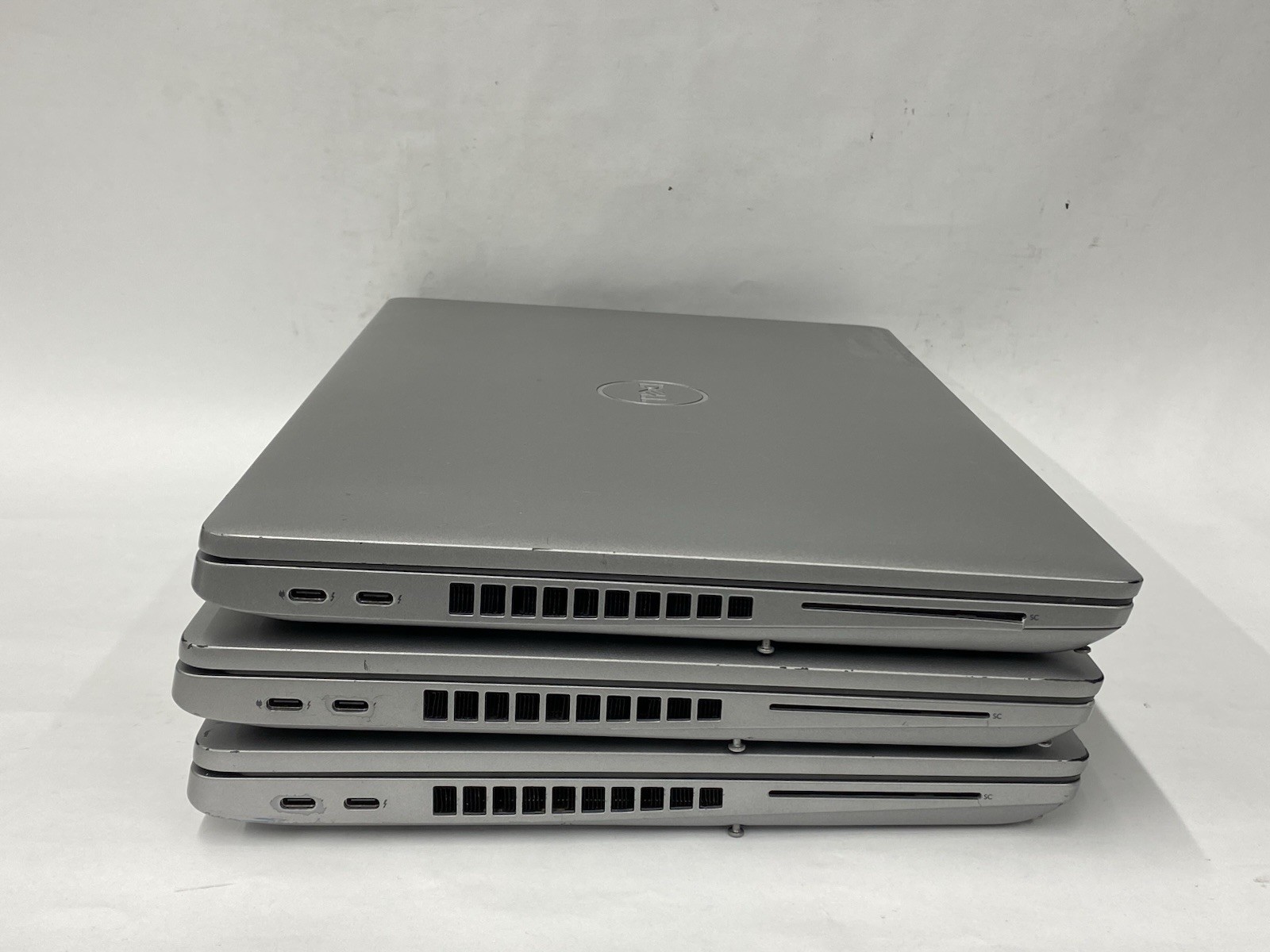 Lot of (3) Dell Precision 3561 – FHD – i7-11850H – No RAM/SSD/OS – READ