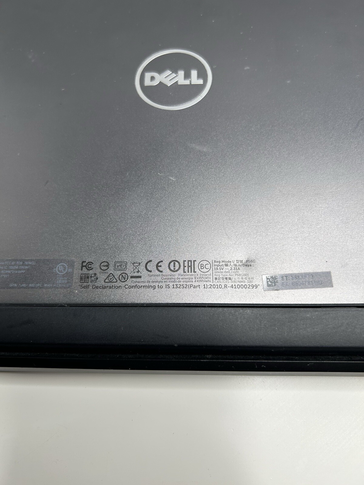 Dell Latitude 7350 Core m-5Y71 1.20GHz FOR PARTS/REPAIR NO POWER