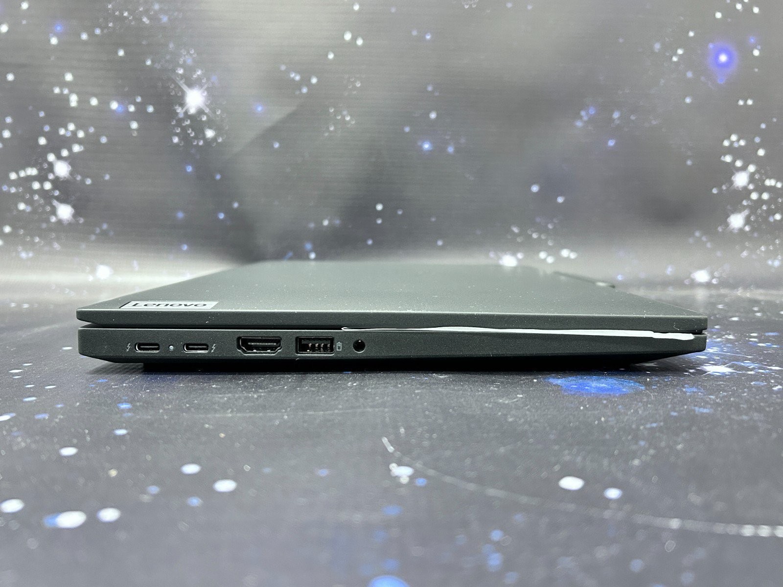 Lenovo ThinkPad 14″ Ultra 5 235U vPro 16GB 256GB SSD Win11 Pro Wi-Fi 6E