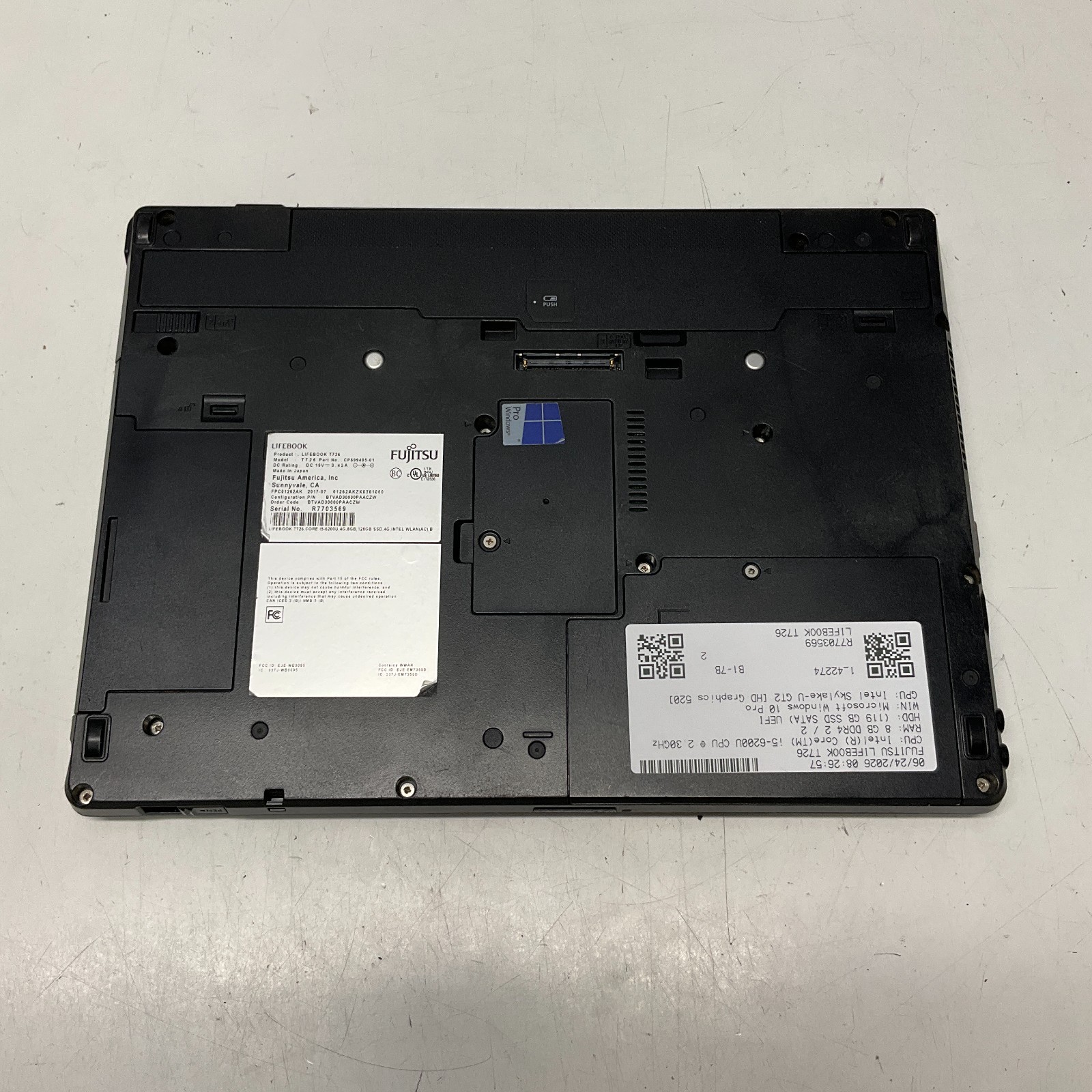 Fujitsu Lifebook T726 2-in-1 12.5″ Intel Core i5-6200U 2.3GHz 8GB RAM 128GB SSD