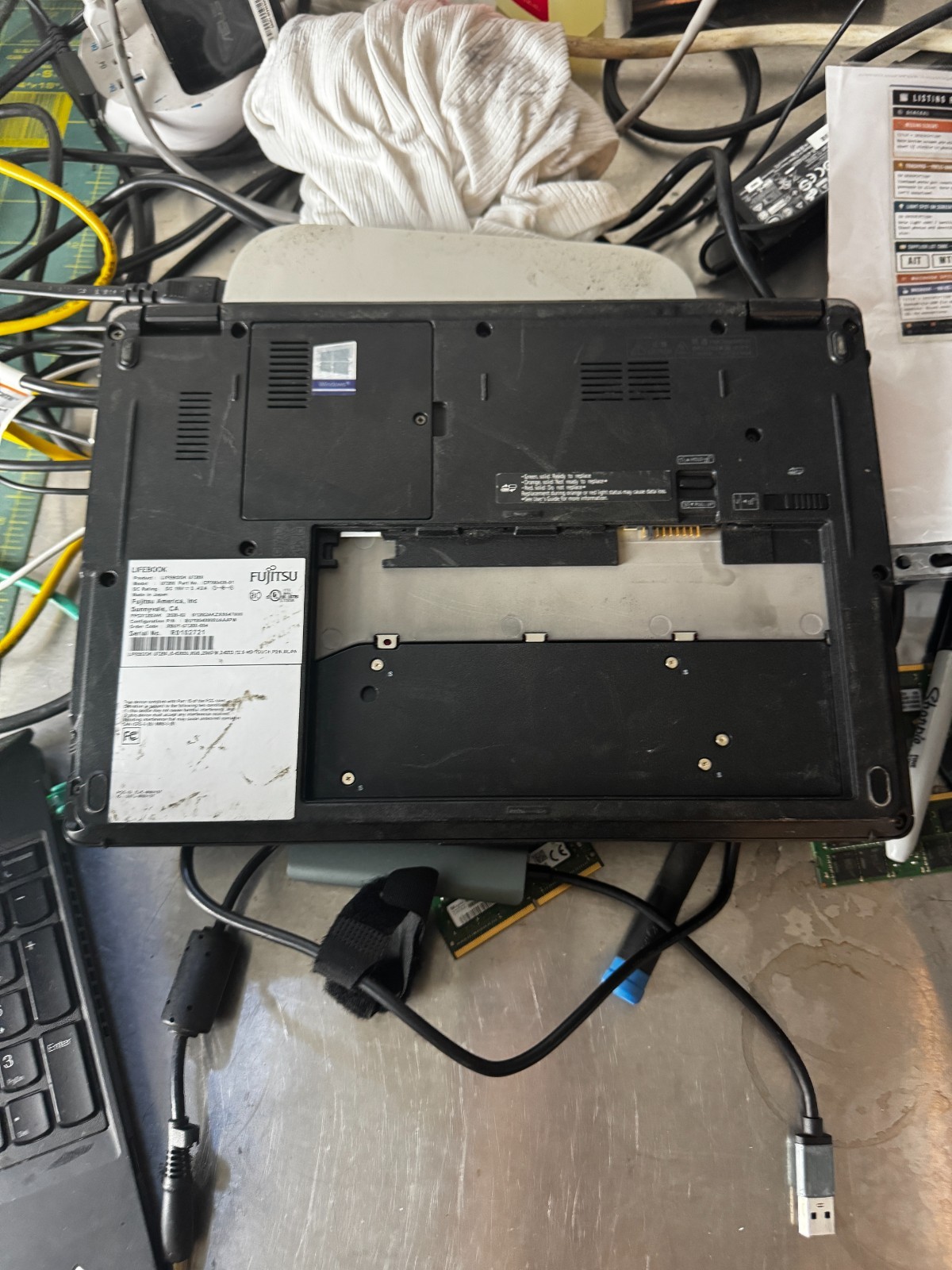 Fujitsu LifeBook U729X Core i5 8th Gen Laptop for Parts/Repair #5851