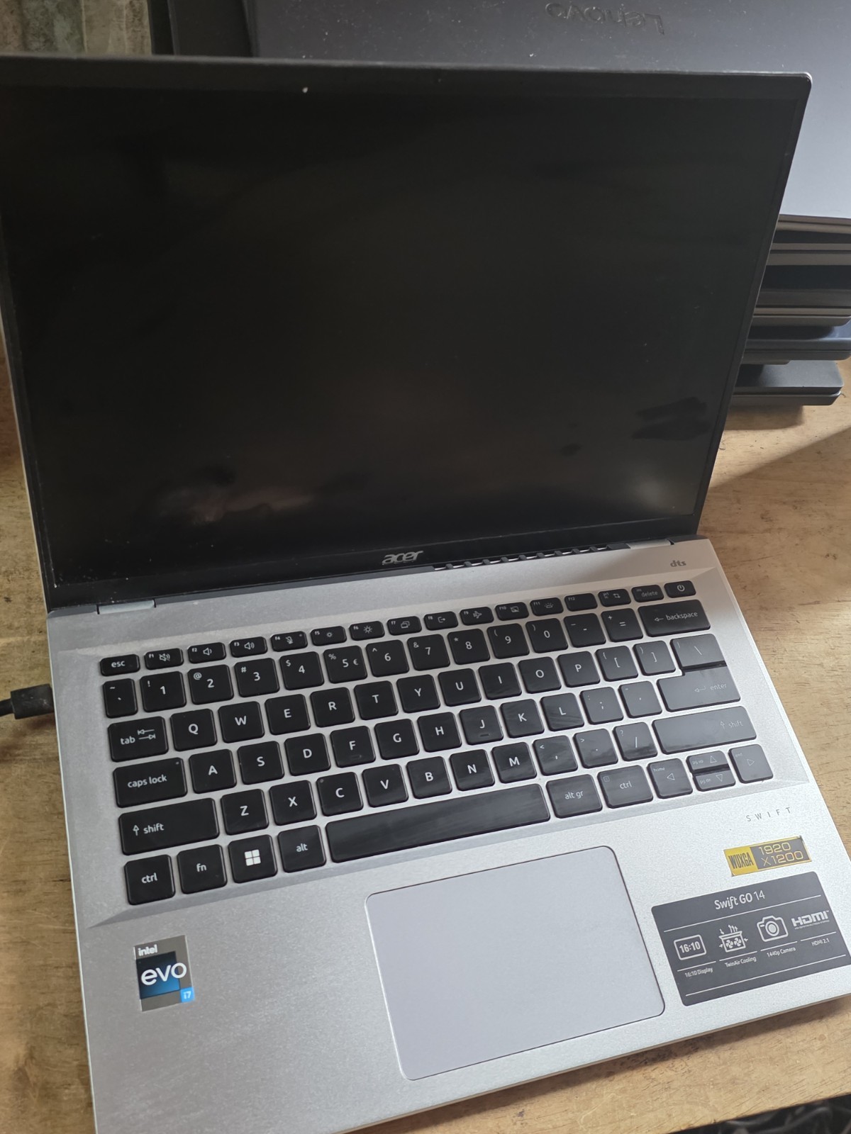 Acer Swift Go SFG14-71T 14″ (512GB SSD, Intel Core i7 13th Gen., 16gb Power