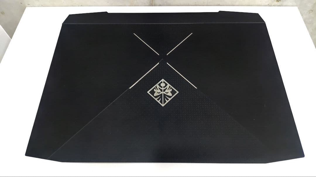 OMEN X by HP 17-ap034TX 17.3 Inch FHD 144Hz i7-7820HK 32GB 512GB SSD+1TB HDD