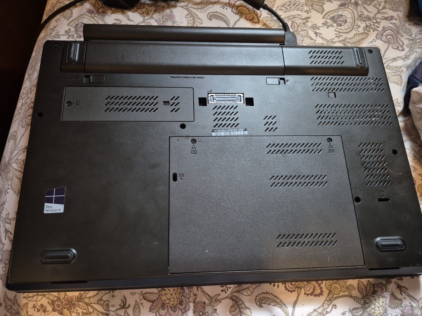 Lenovo Thinkpad T540p Core i7 4600M 2.9GHz 8GB RAM No Drive No OS